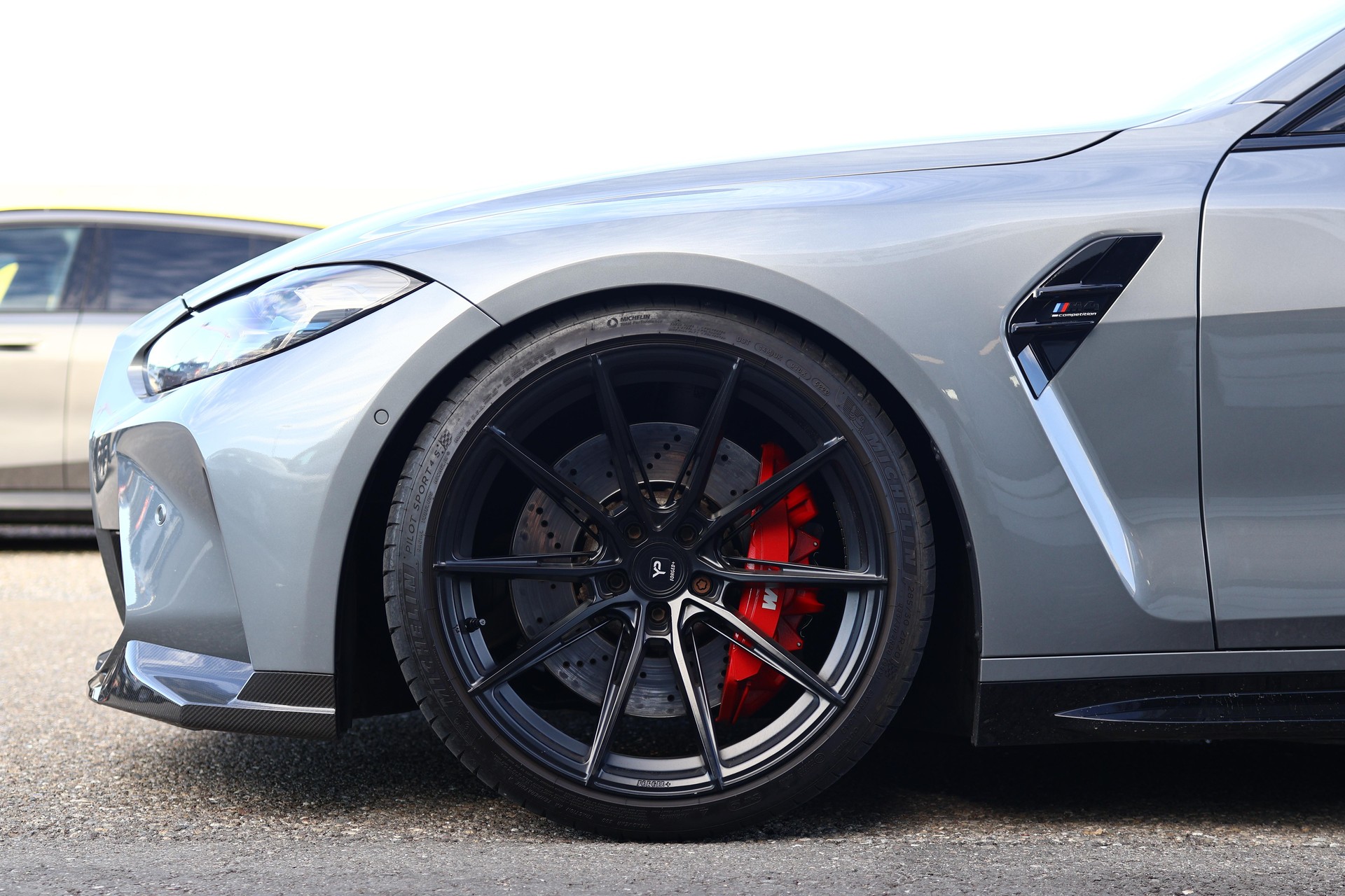 BMW M4 Competition xDrive Coupé * M CARBON SCHALENSITZE * CARBON EXTERIEUR+INTERIEUR * LASERLICHT *-image-14