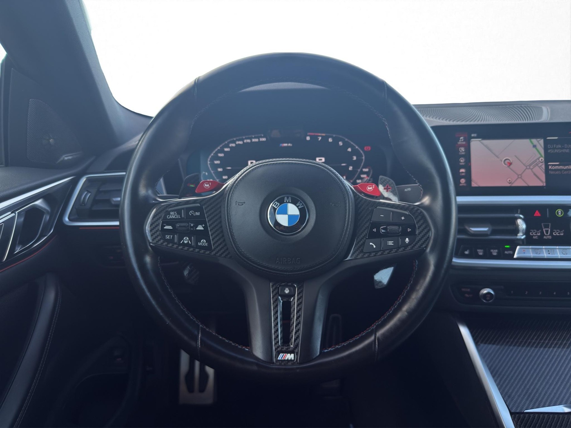 BMW M4 Competition xDrive Coupé * M CARBON SCHALENSITZE * CARBON EXTERIEUR+INTERIEUR * LASERLICHT *-image-22
