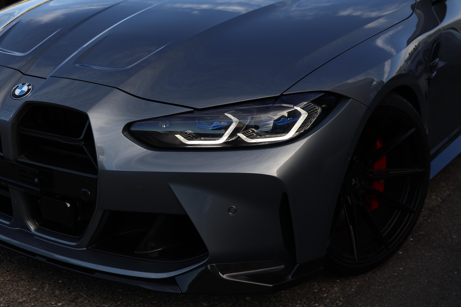 BMW M4 Competition xDrive Coupé * M CARBON SCHALENSITZE * CARBON EXTERIEUR+INTERIEUR * LASERLICHT *-image-1