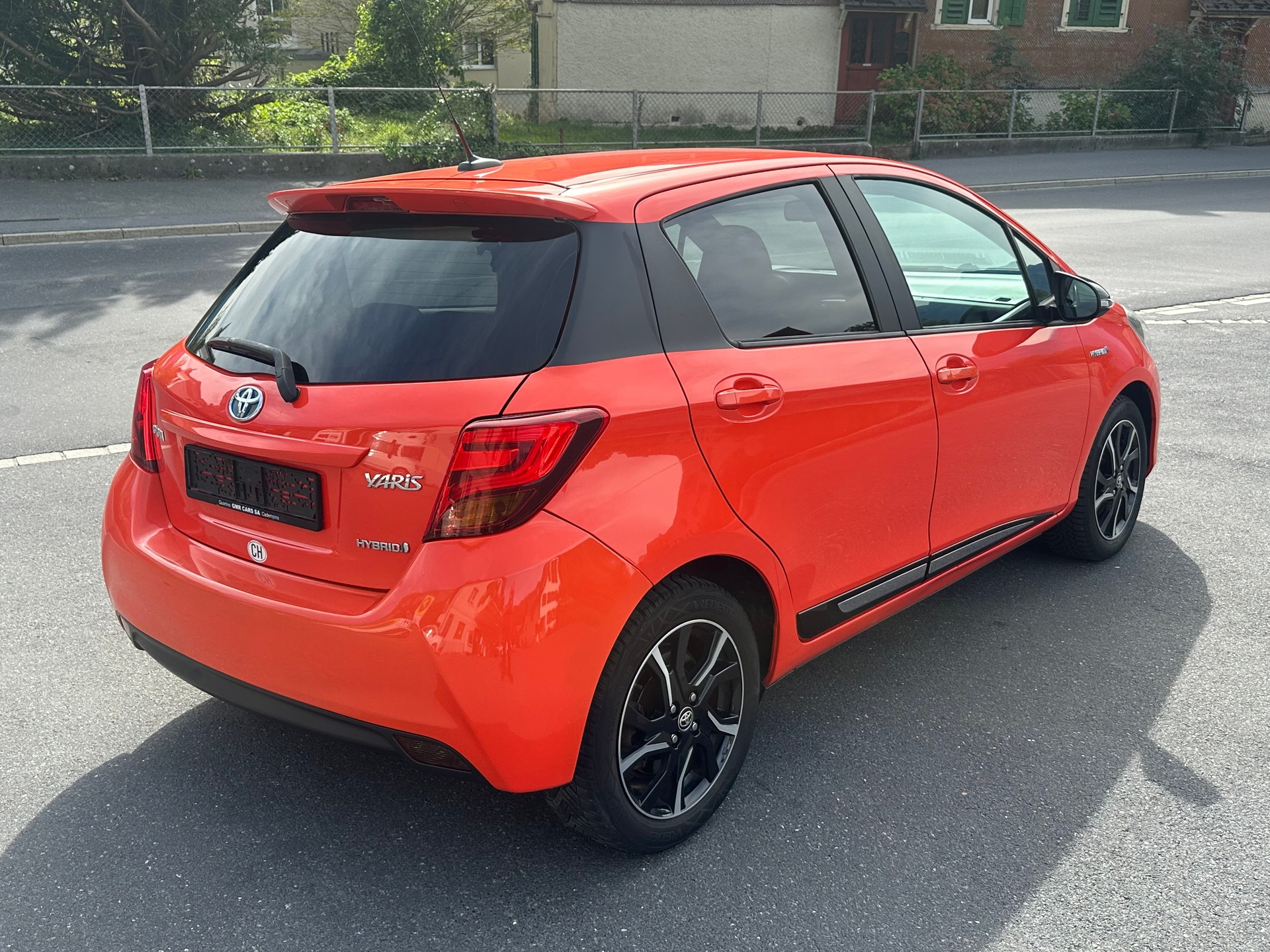 TOYOTA Yaris 1.5 VVT-i Hybrid Luna e-CVT-image-4