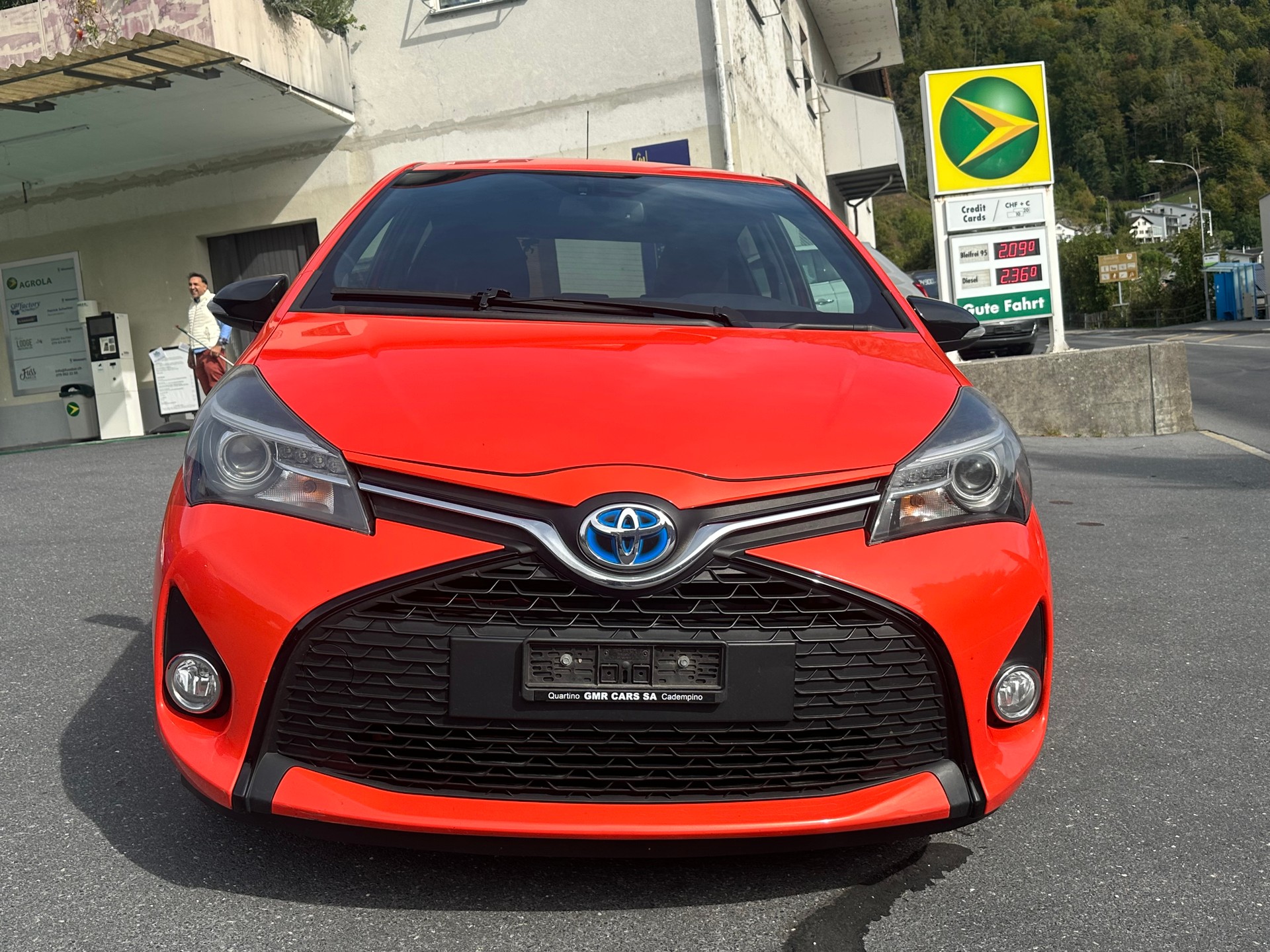 TOYOTA Yaris 1.5 VVT-i Hybrid Luna e-CVT-image-7