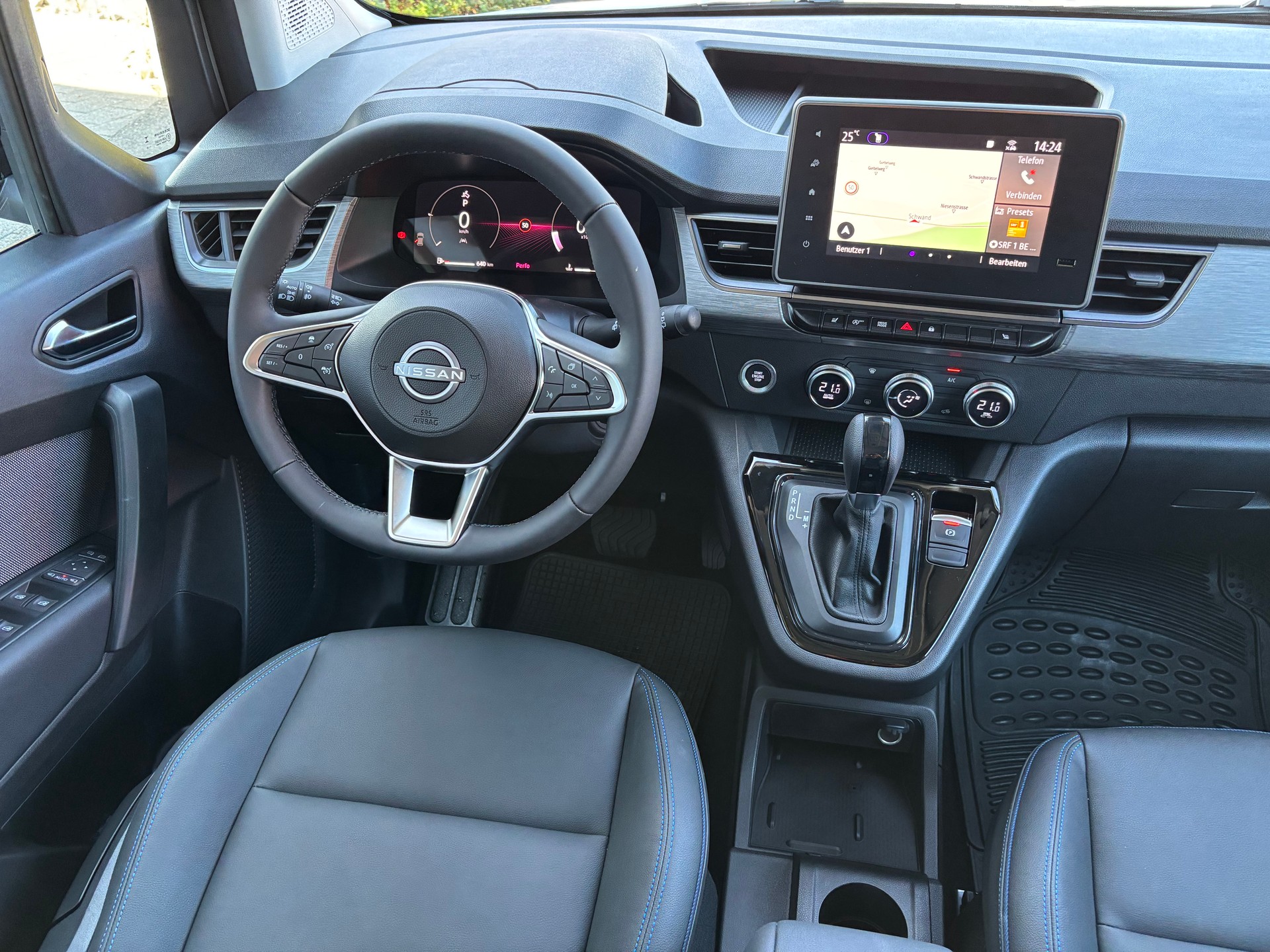 NISSAN Townstar Kombi L2 Tekna 7 Plätze Automat-image-9