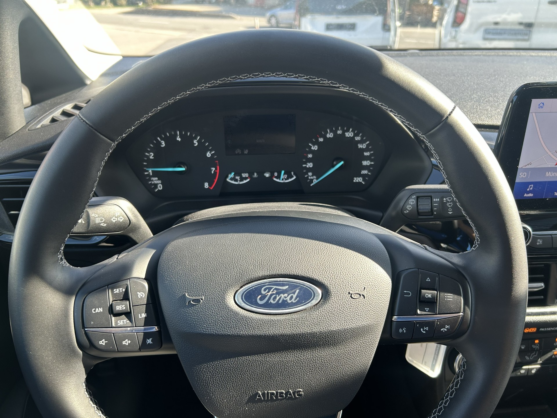 FORD Fiesta 1.0 SCTi Cool & Connect-image-7