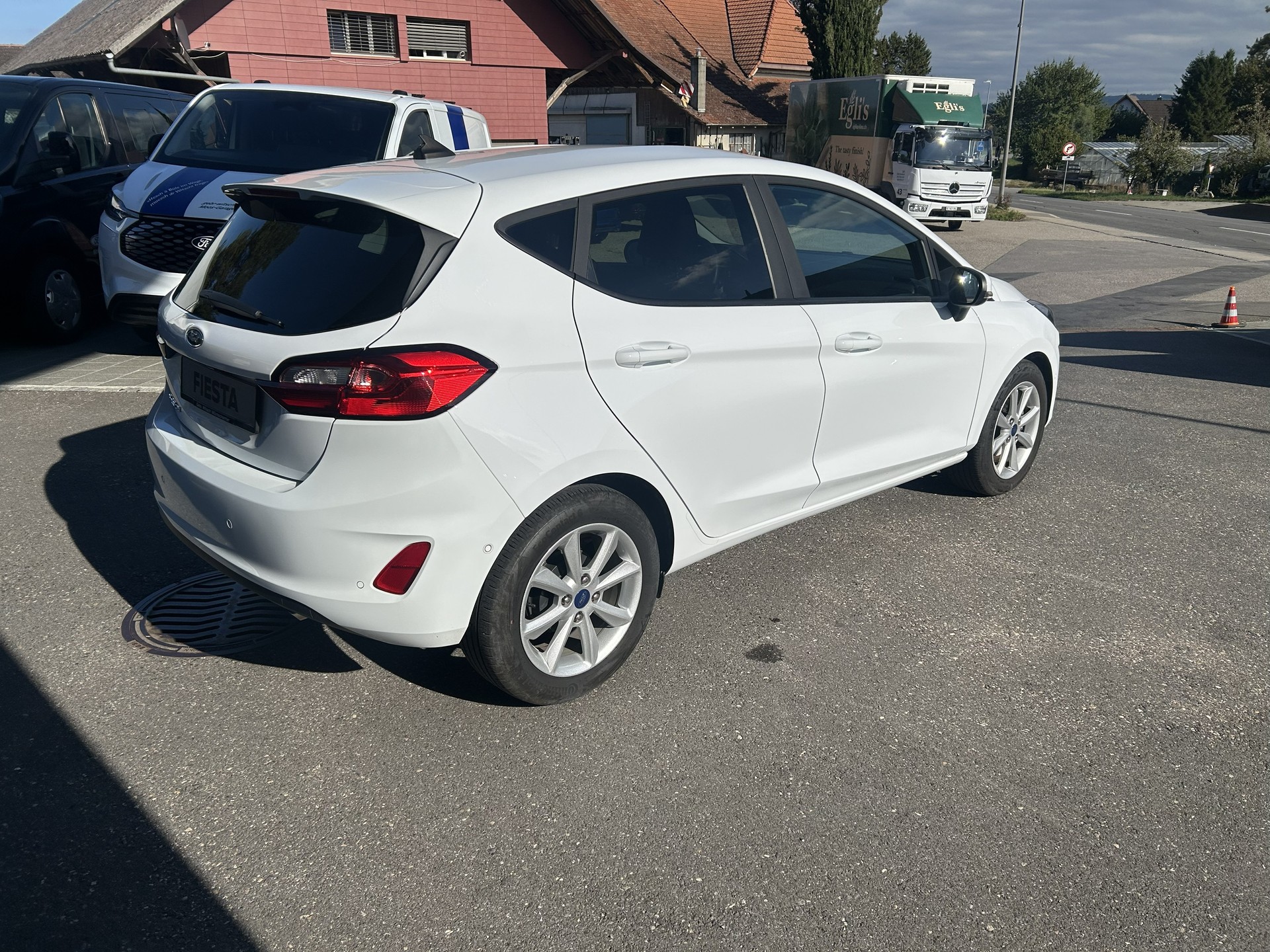 FORD Fiesta 1.0 SCTi Cool & Connect-image-3