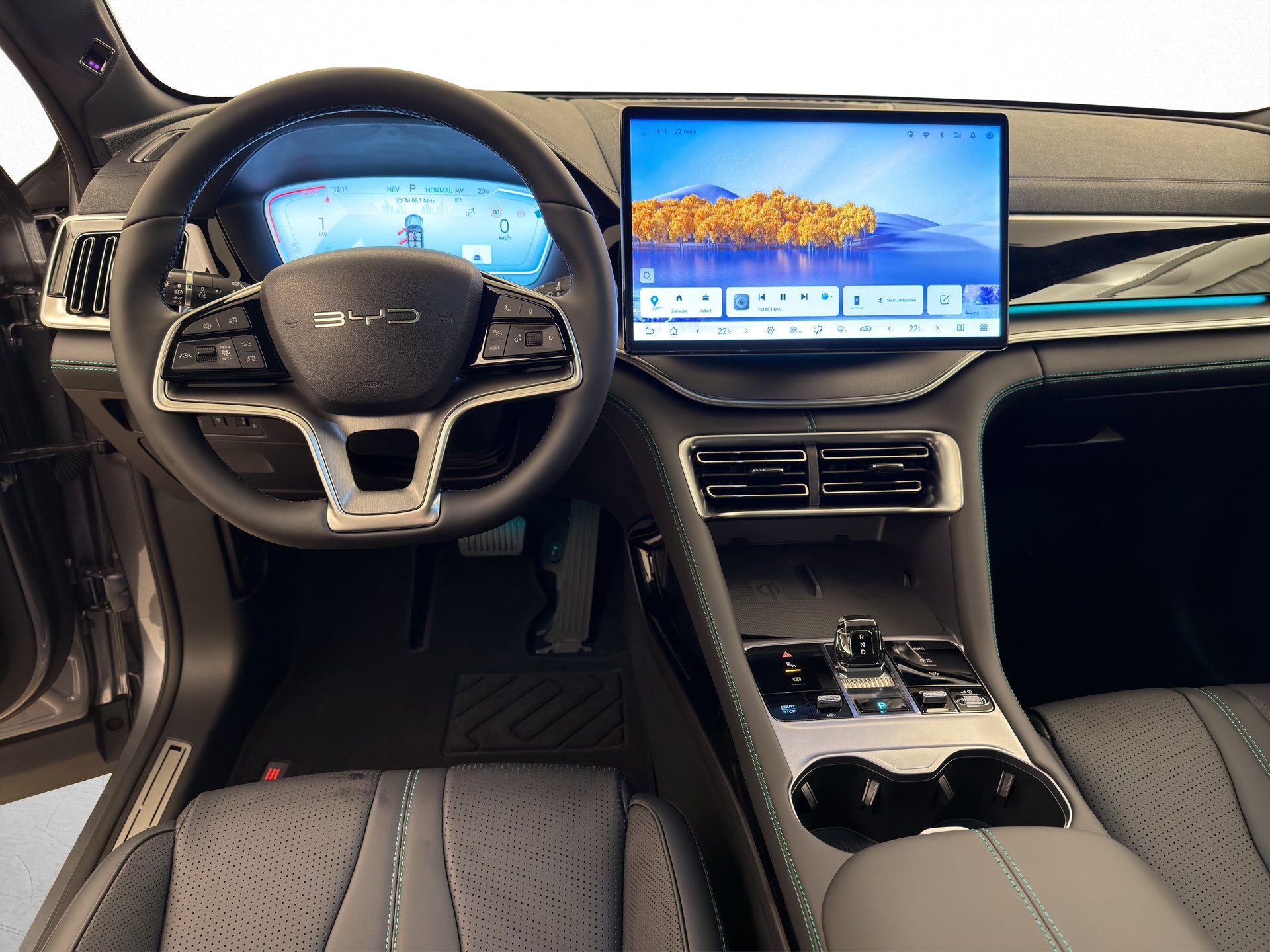 BYD Seal U DM-i Design AWD-image-8