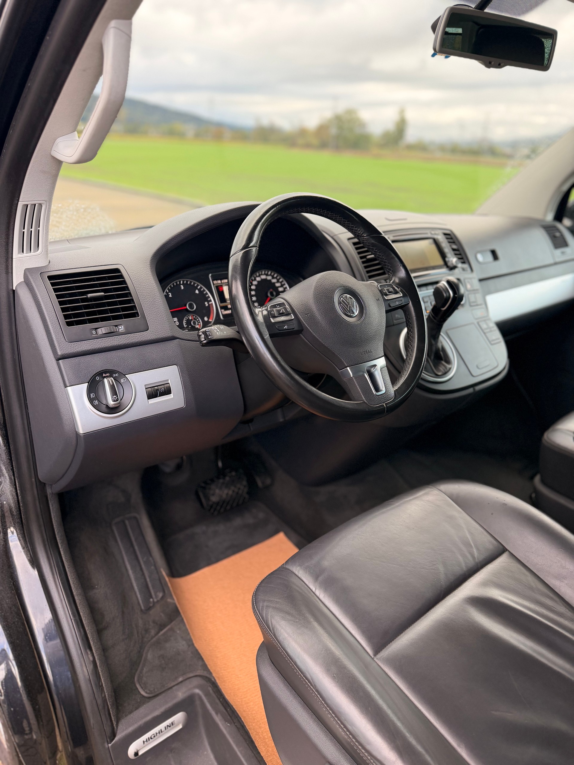 VW T5 Multivan 2.0 Bi-TDI CR Highline 4Motion DSG-image-17