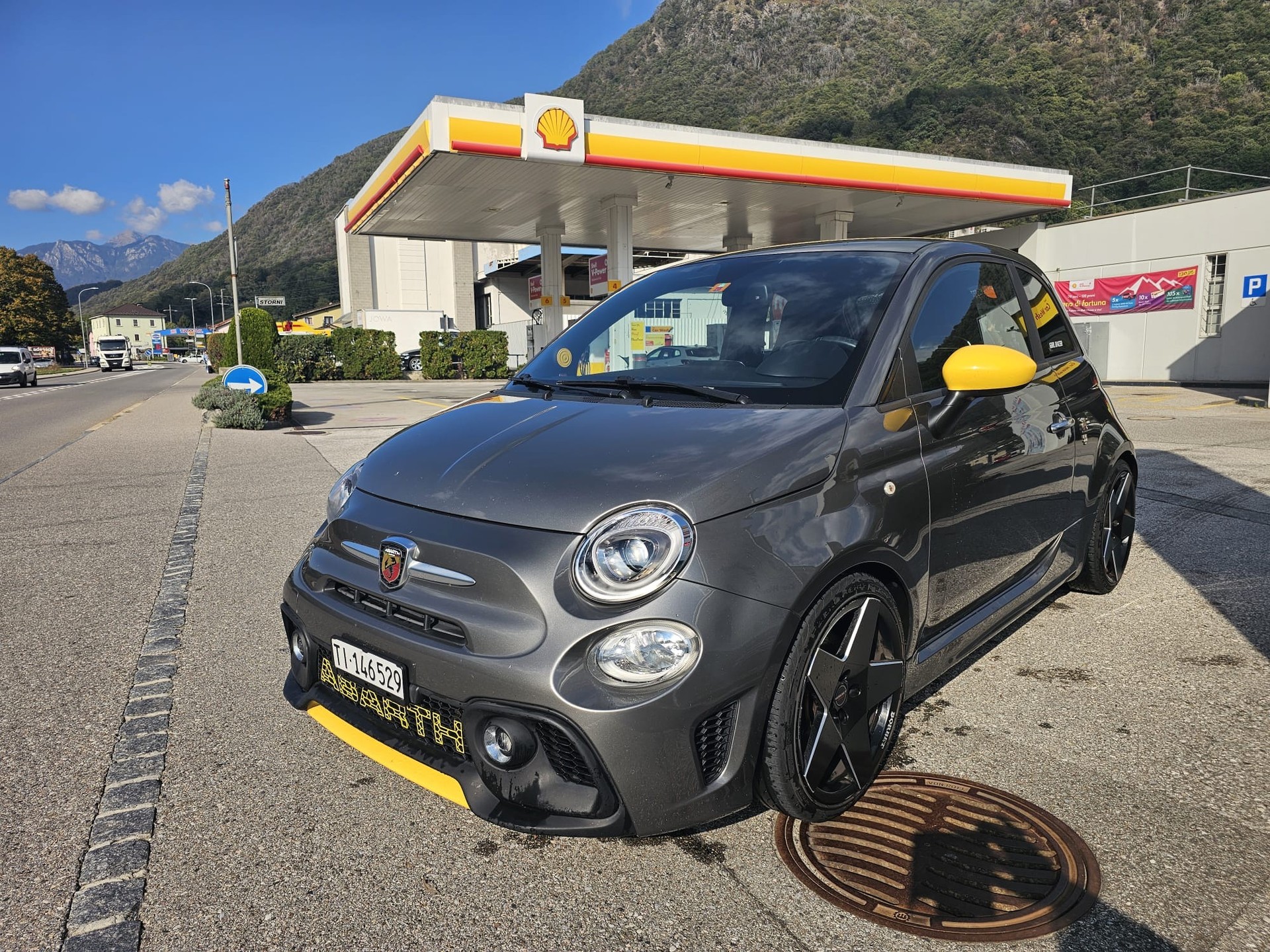 FIAT 595 1.4 16V Turbo Abarth Pista-image-0