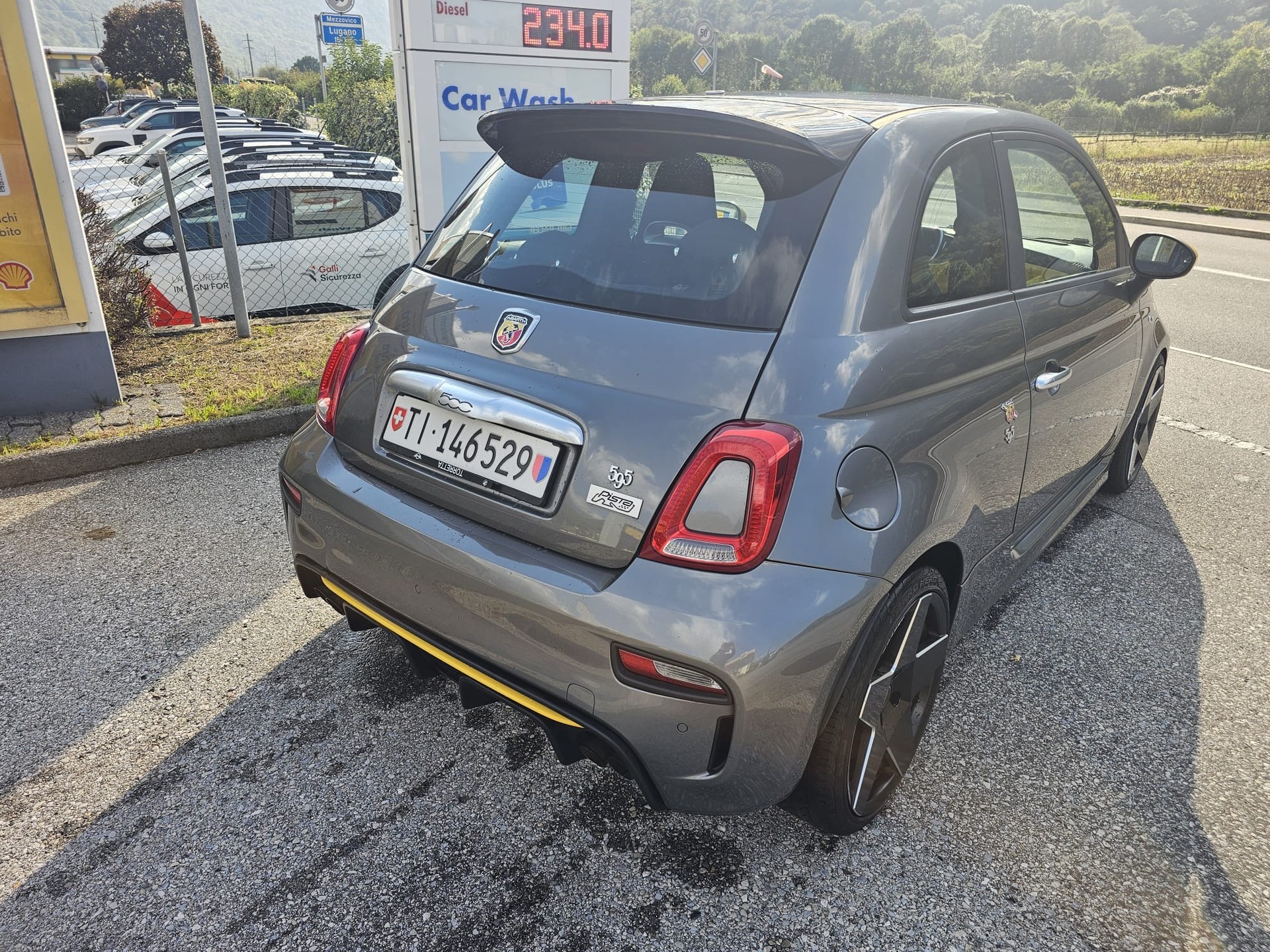 FIAT 595 1.4 16V Turbo Abarth Pista-image-5