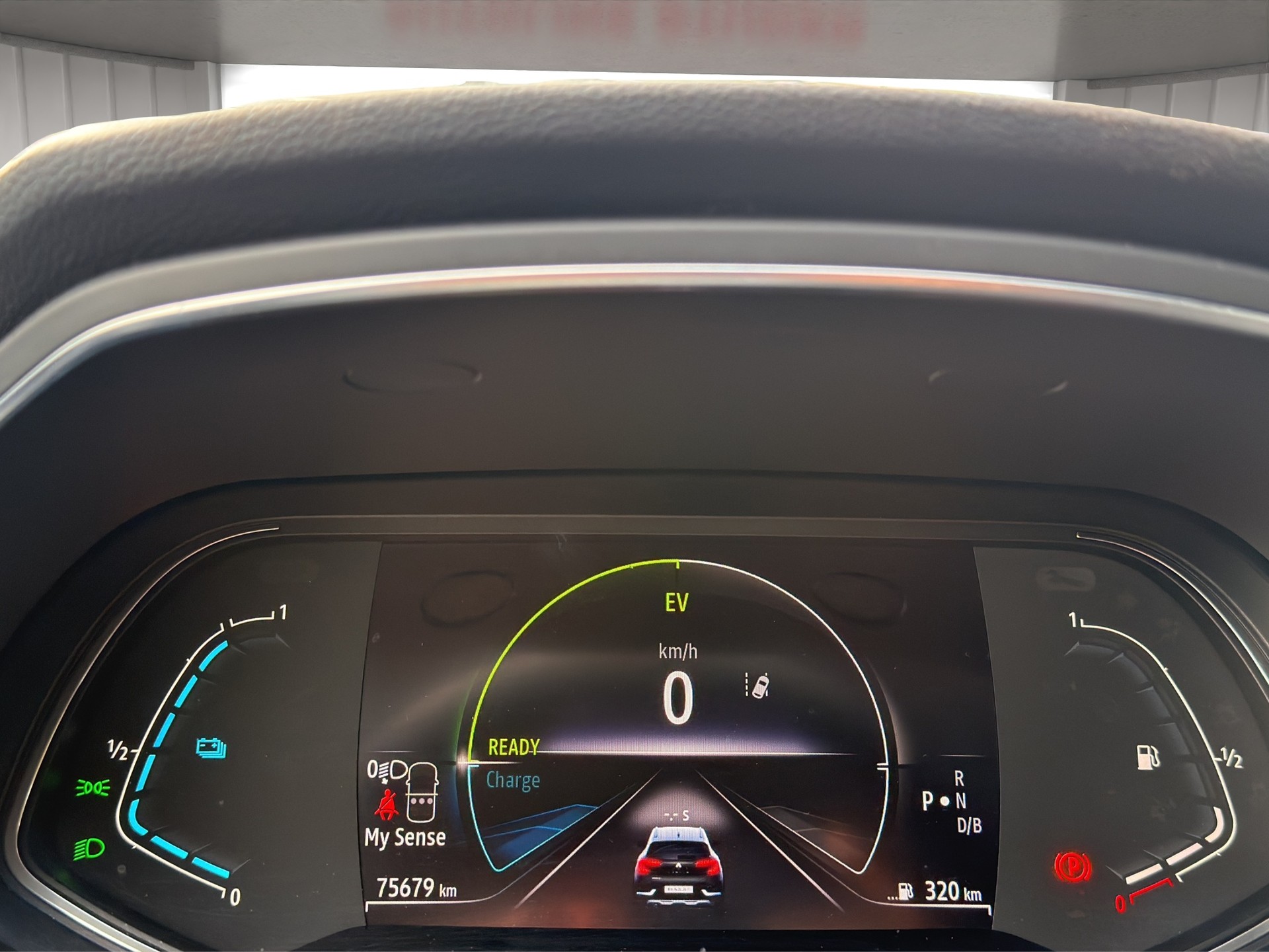 RENAULT Captur 1.6 E-Tech 145 R.S.Line DHT-image-8