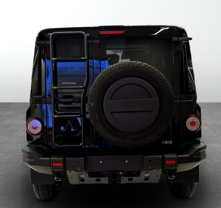 INEOS Grenadier 3.0 Fieldmaster Edition-image-4