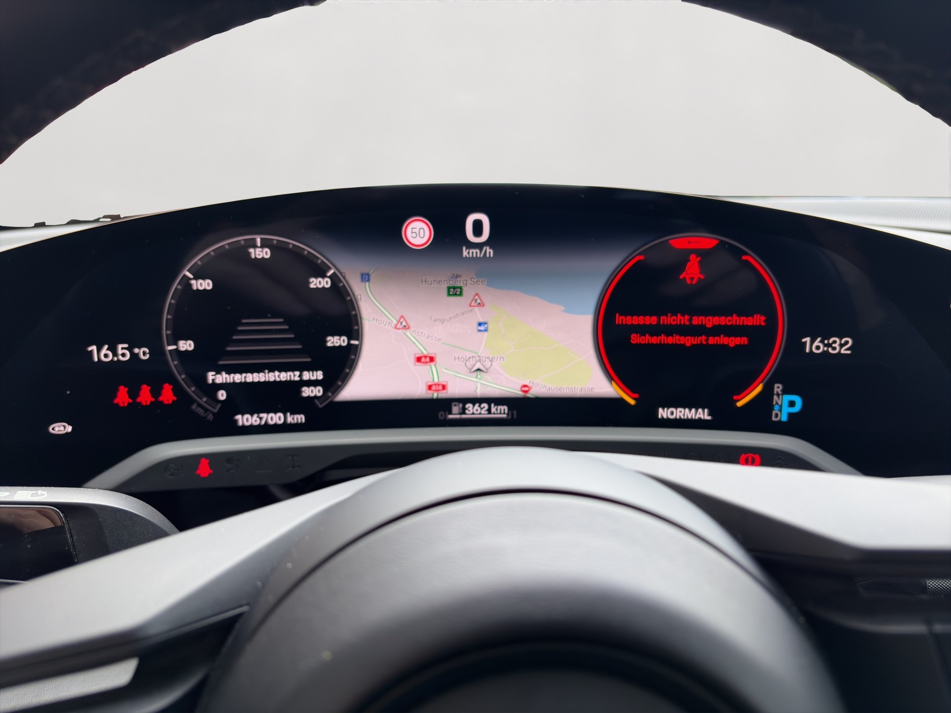 PORSCHE Taycan 4S-image-11