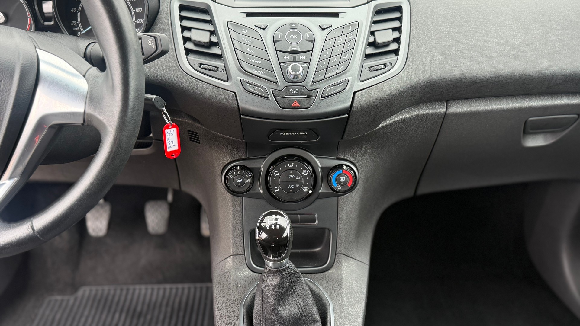 FORD Fiesta 1.0 Trend-image-4