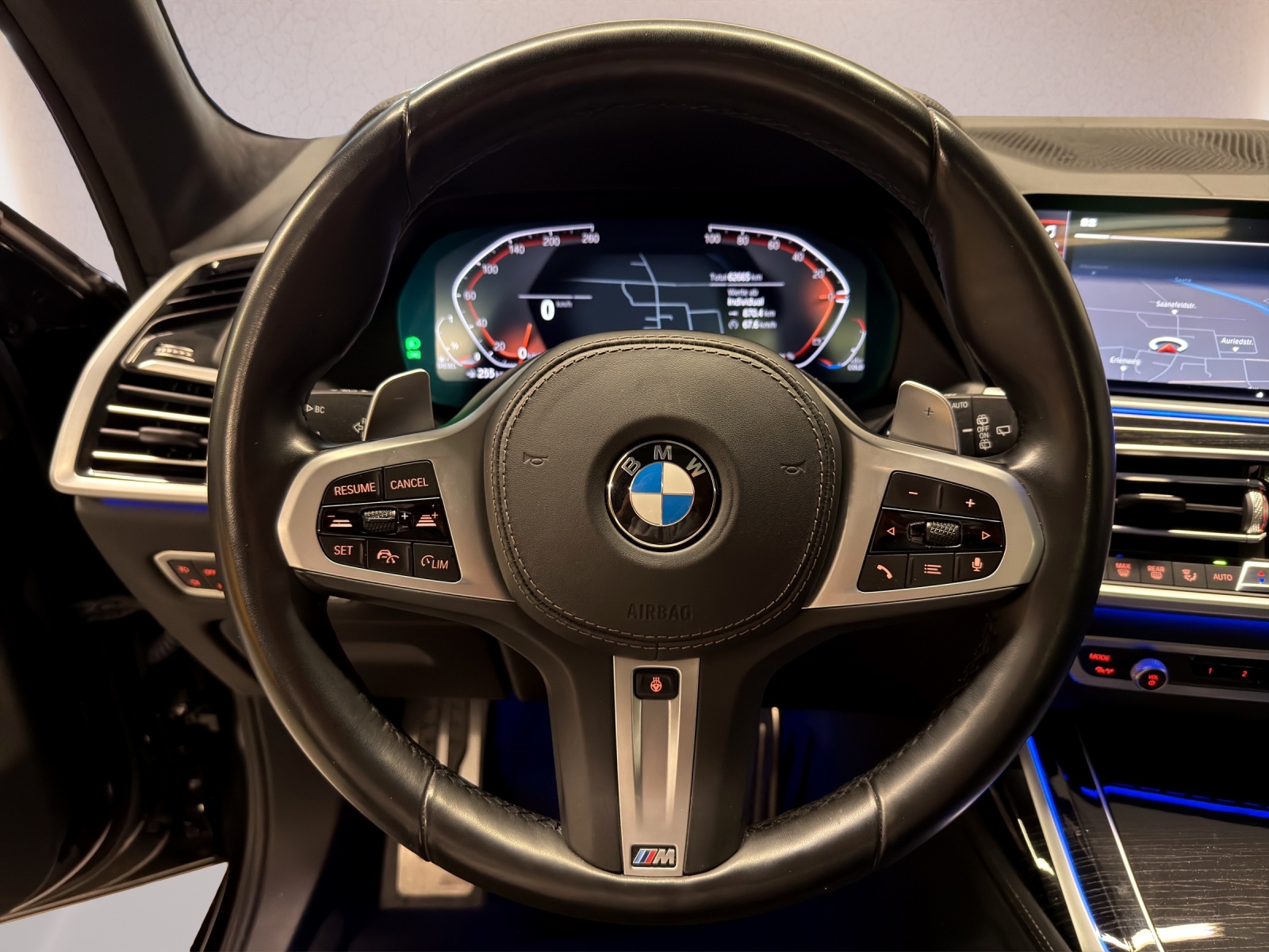 BMW X7 xDrive 48V 40d Steptronic-image-10