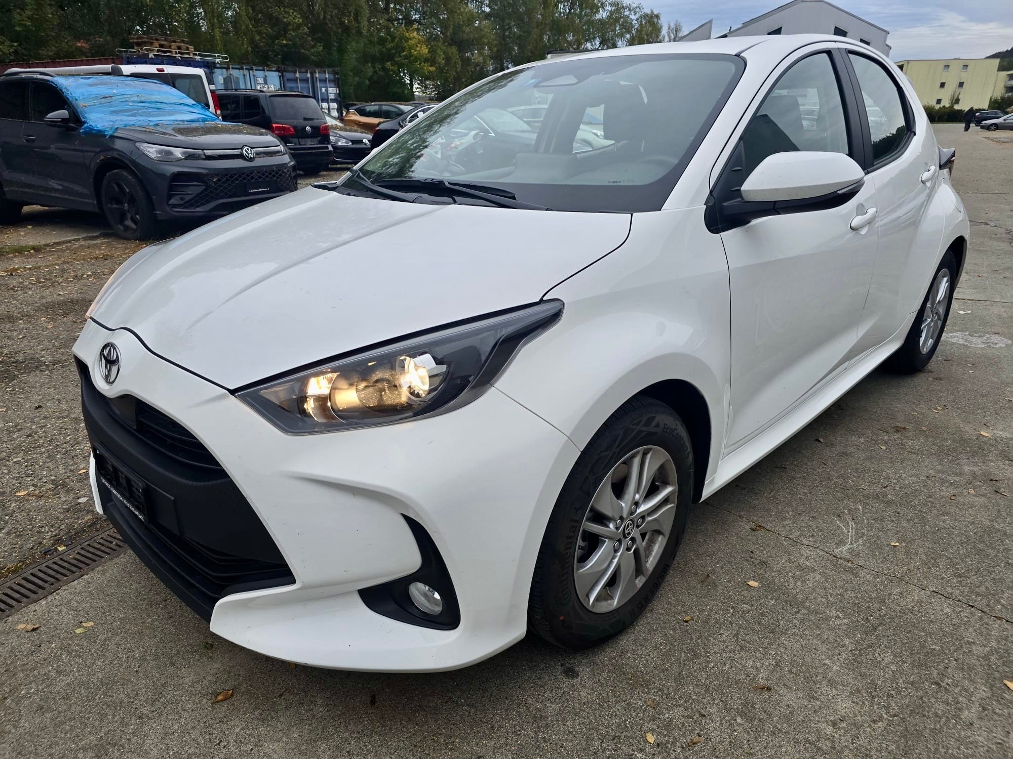 Car photo