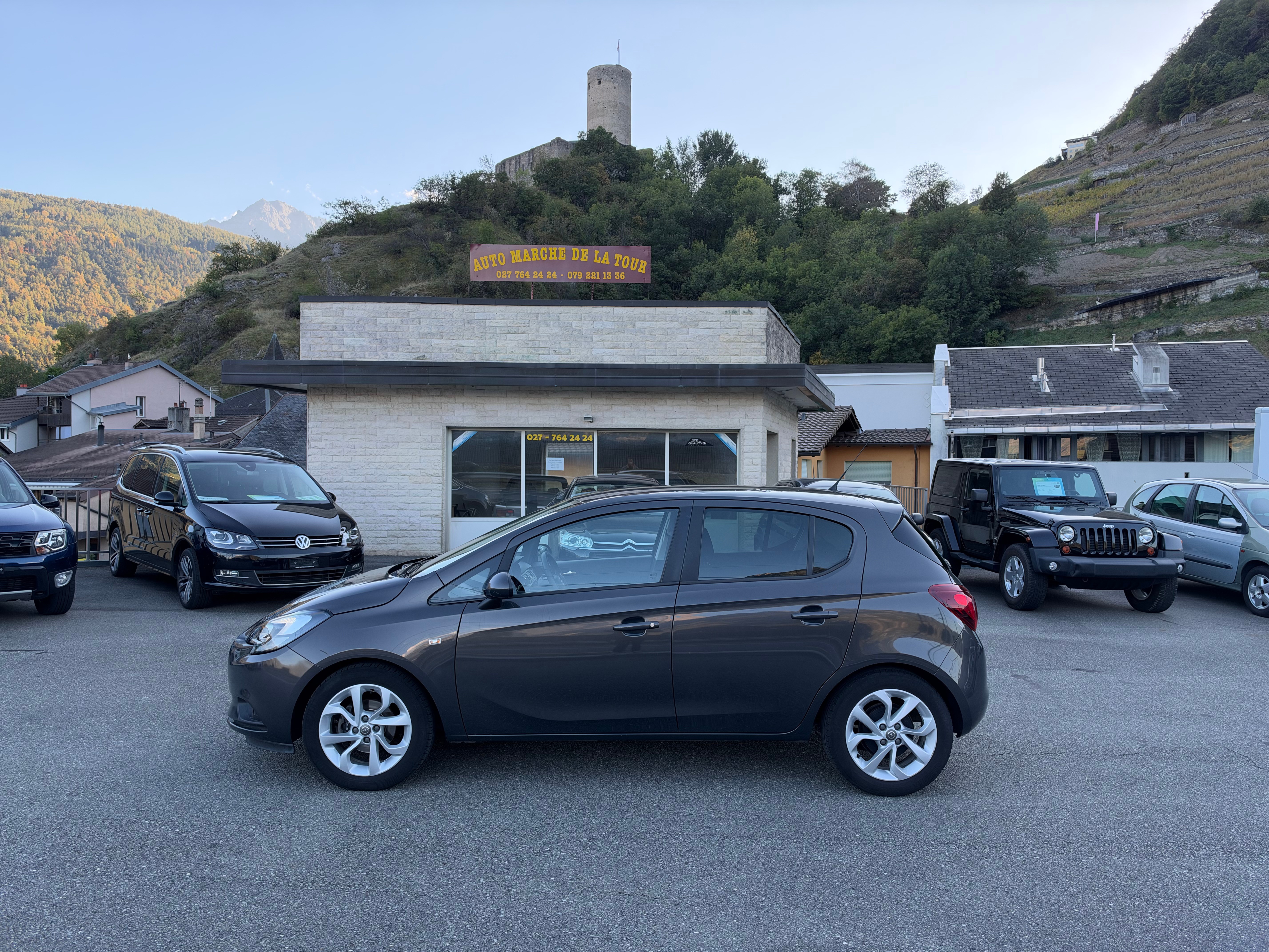 Car photo