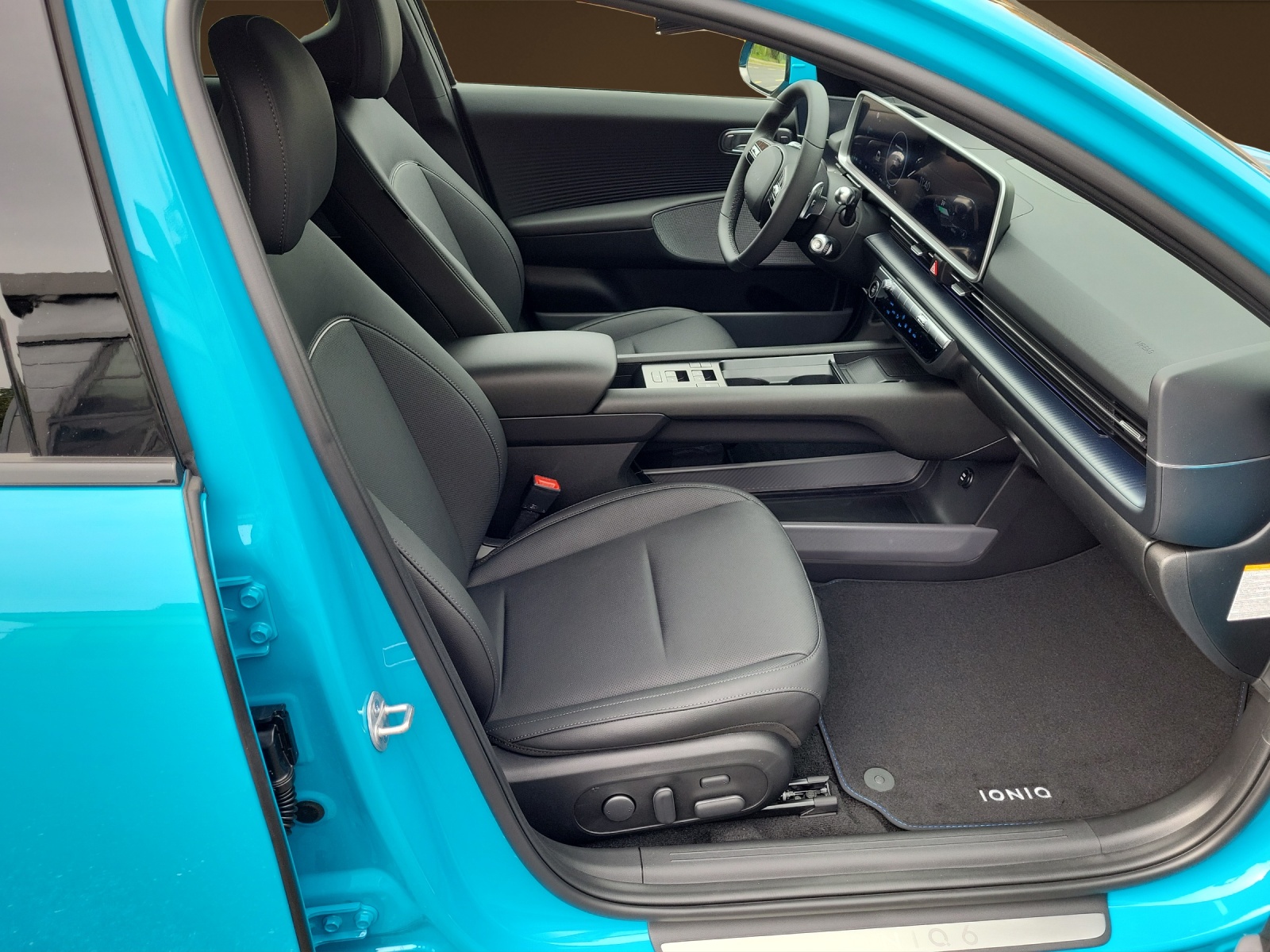 HYUNDAI Ioniq 6 Launch Edition 4WD-image-8