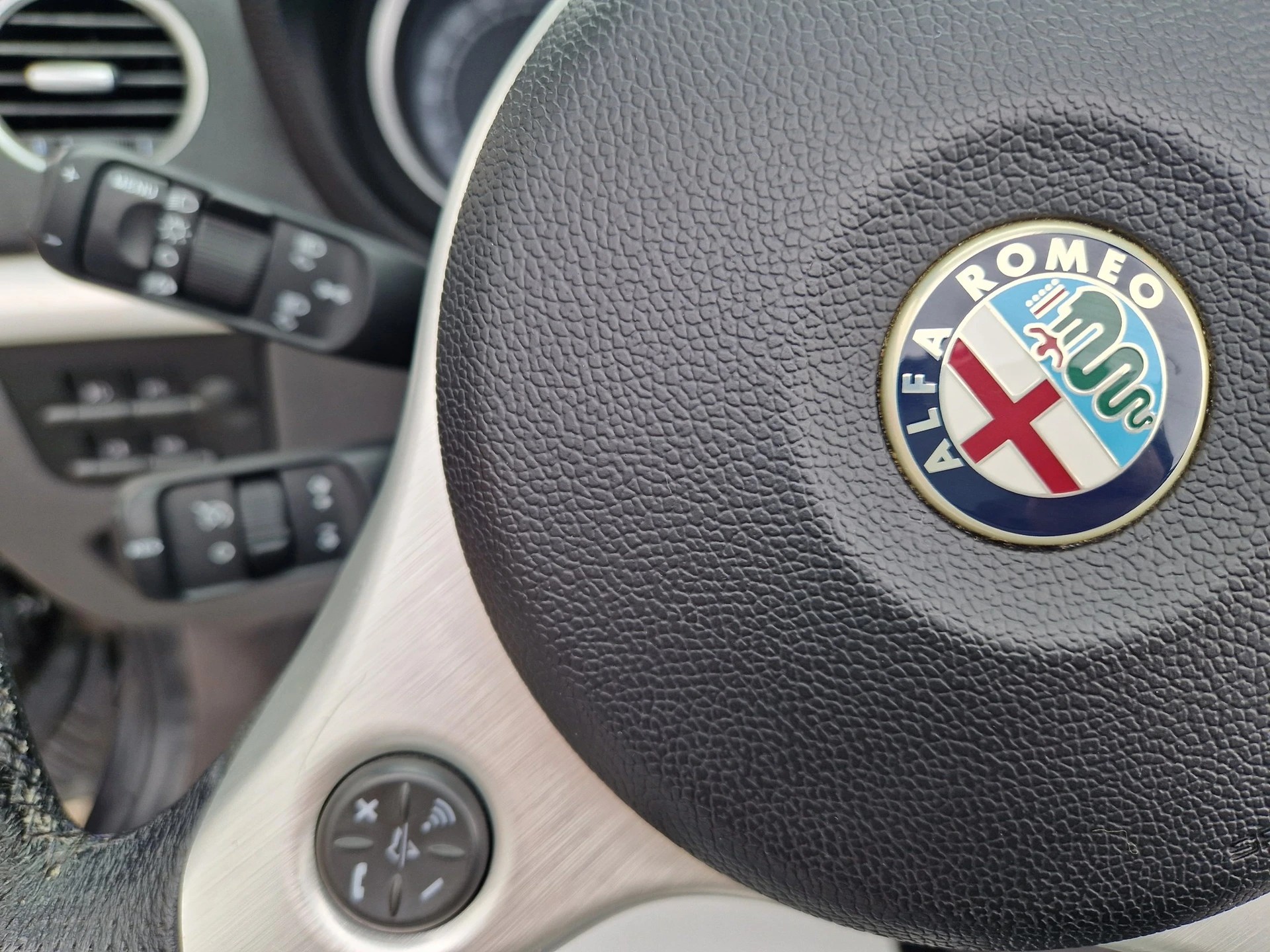 ALFA ROMEO Spider 3.2 JTS Q4-image-14