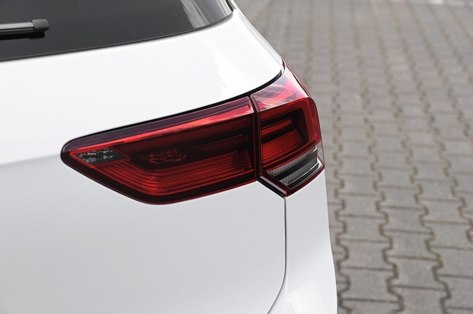 VW Golf 2.0 TSI GTI DSG-image-15