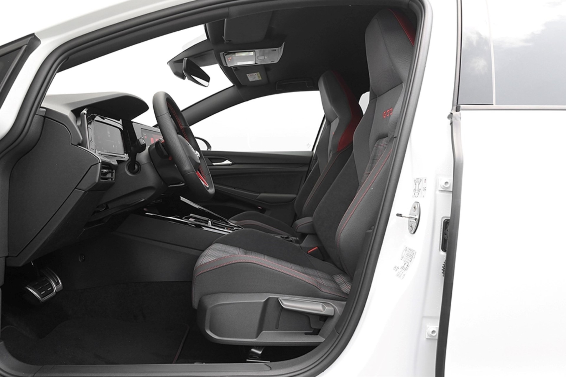 VW Golf 2.0 TSI GTI DSG-image-7