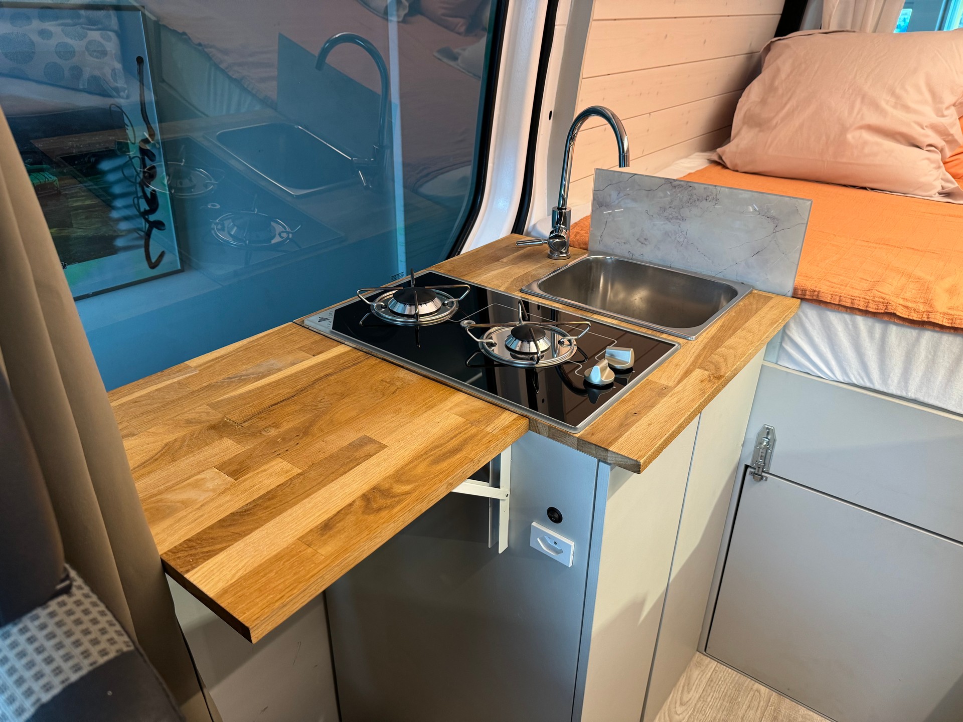 MERCEDES-BENZ Sprinter 211 CDI Kompakt "Aménagé camping"-image-8