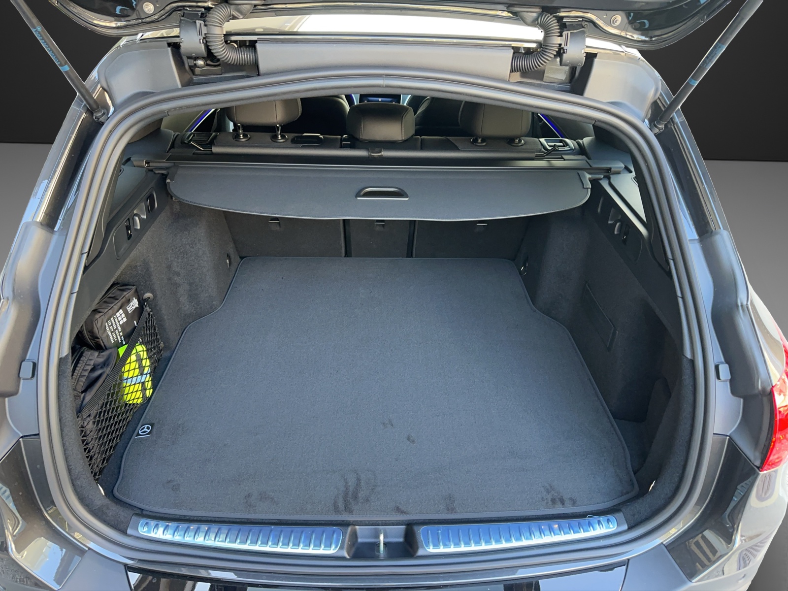 MERCEDES-BENZ C 200 4Matic T All-Terrain-image-8