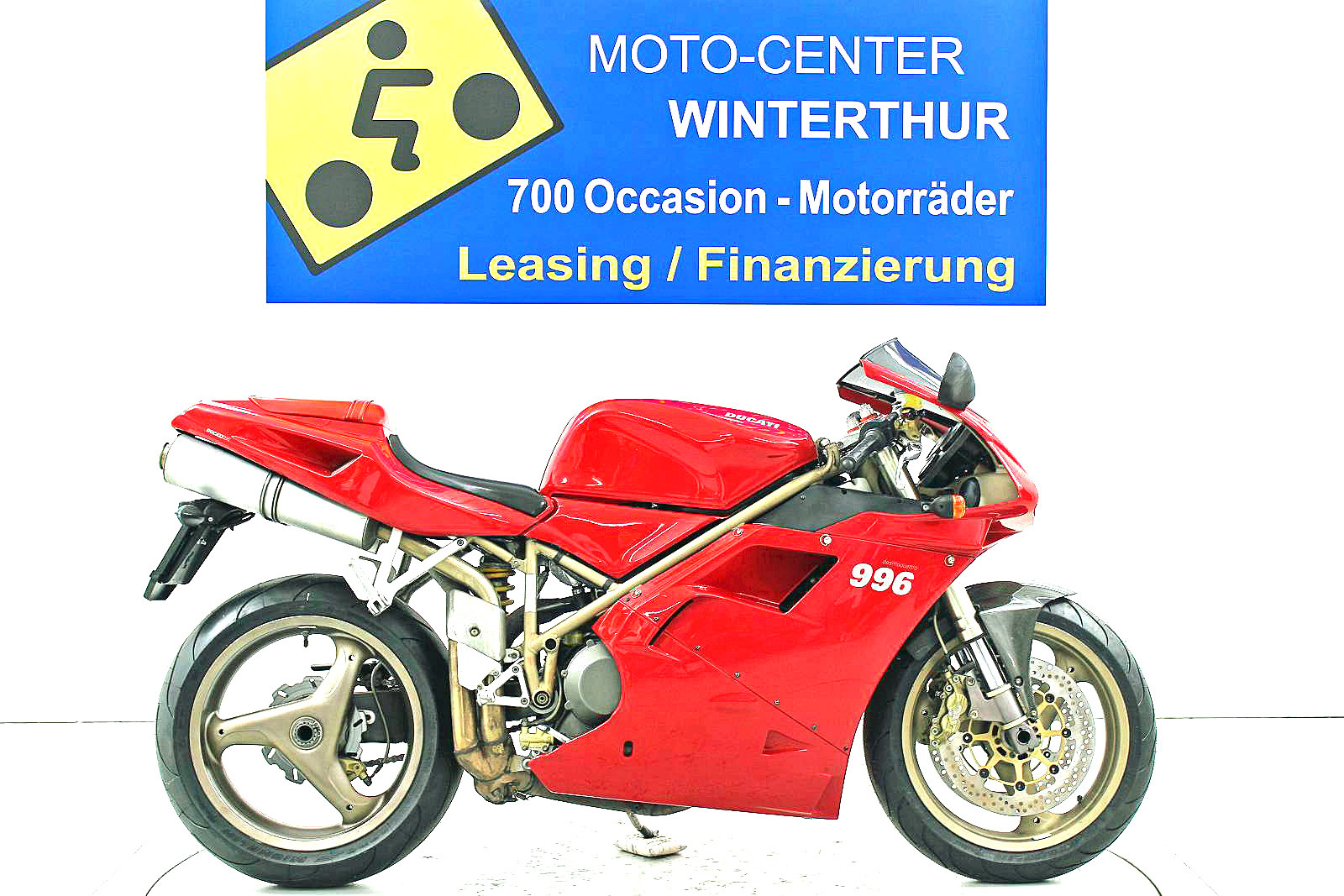 DUCATI 996