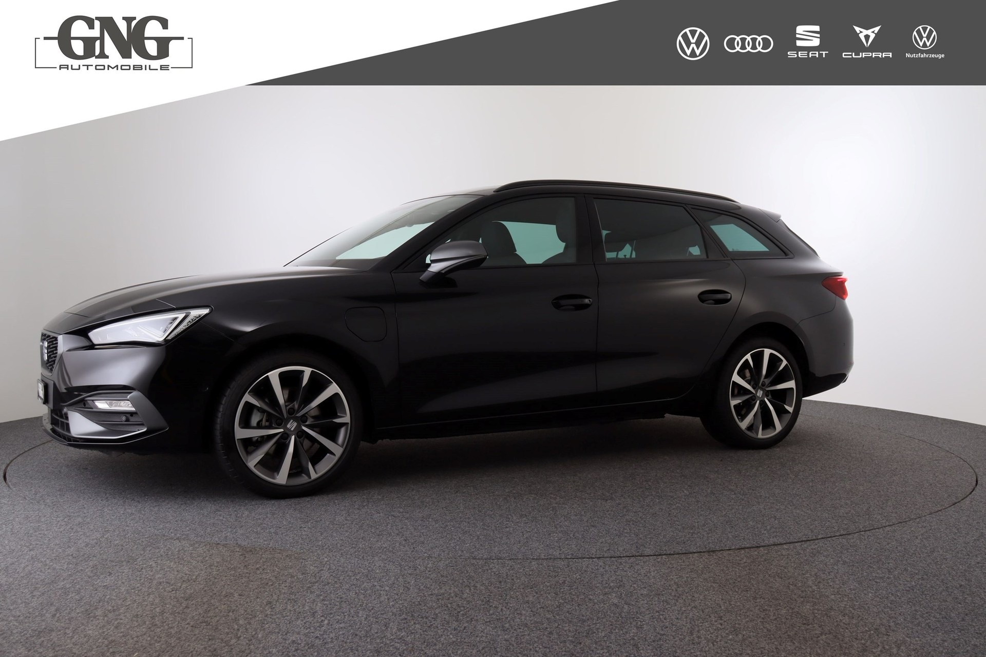 SEAT Leon ST 1.4 eHybrid pHEV DSG Move FR-image-1