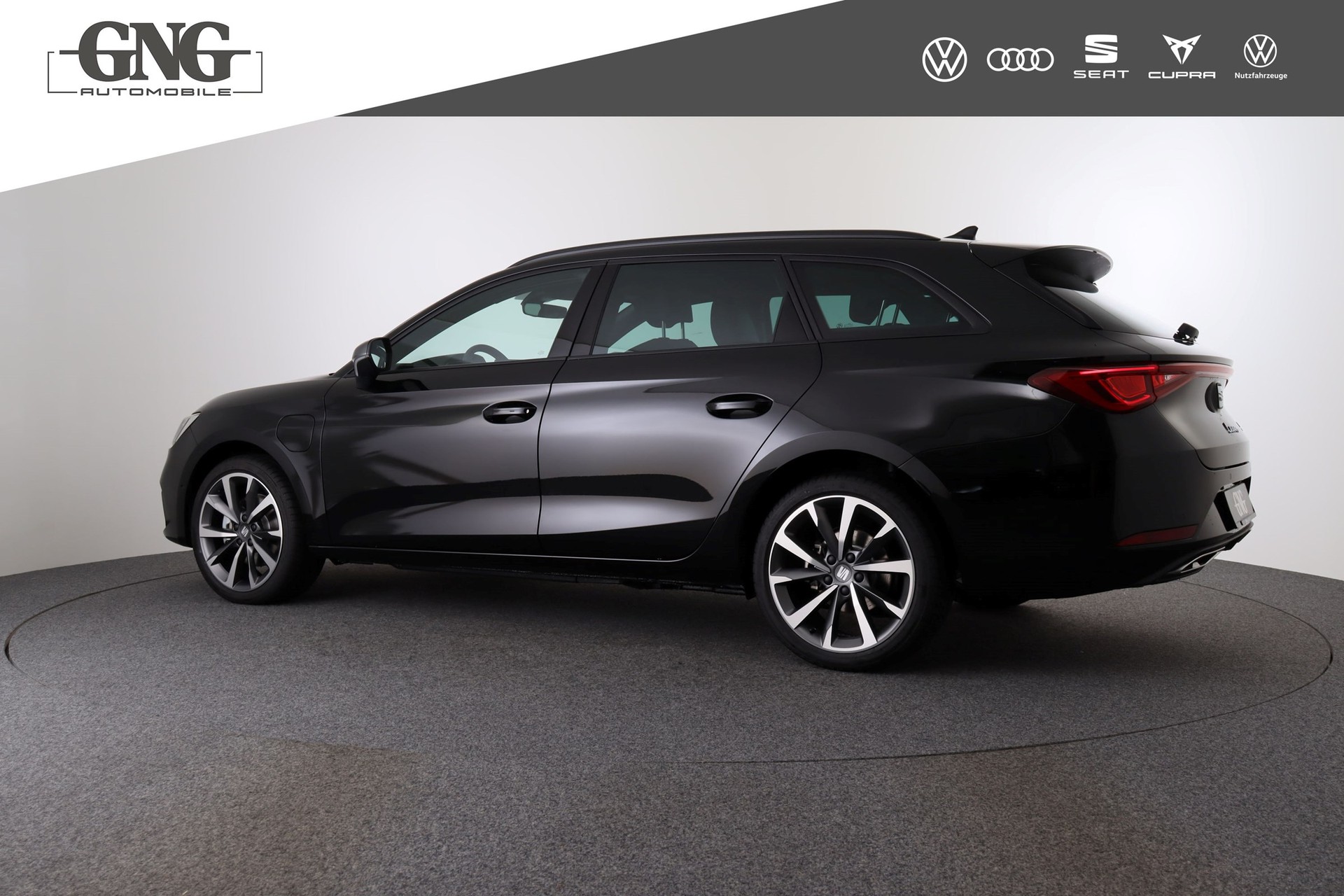 SEAT Leon ST 1.4 eHybrid pHEV DSG Move FR-image-3