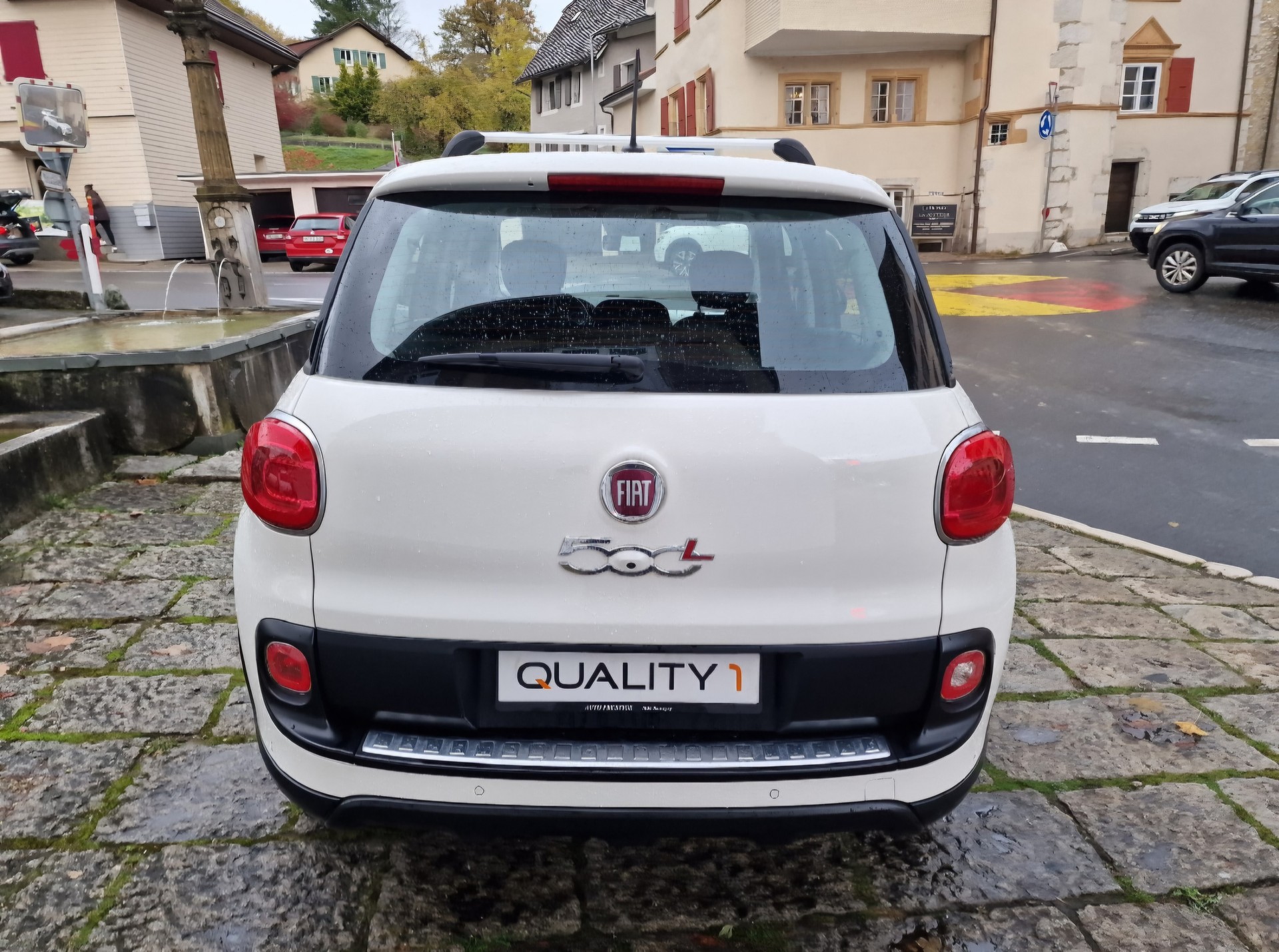 FIAT 500L 1.4 TB 16V Trekking Go Play Outside-image-4