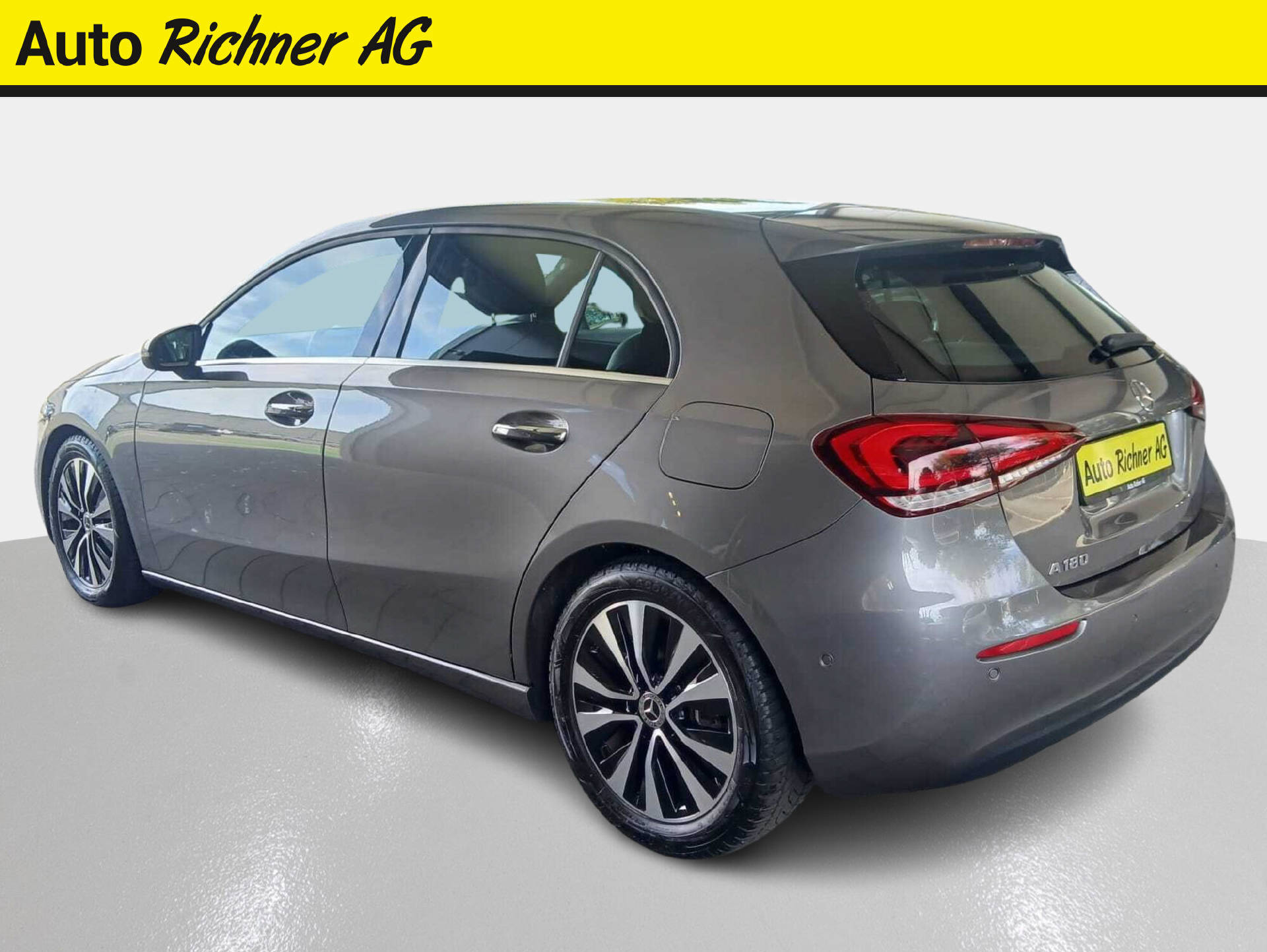 MERCEDES-BENZ A 180-image-4