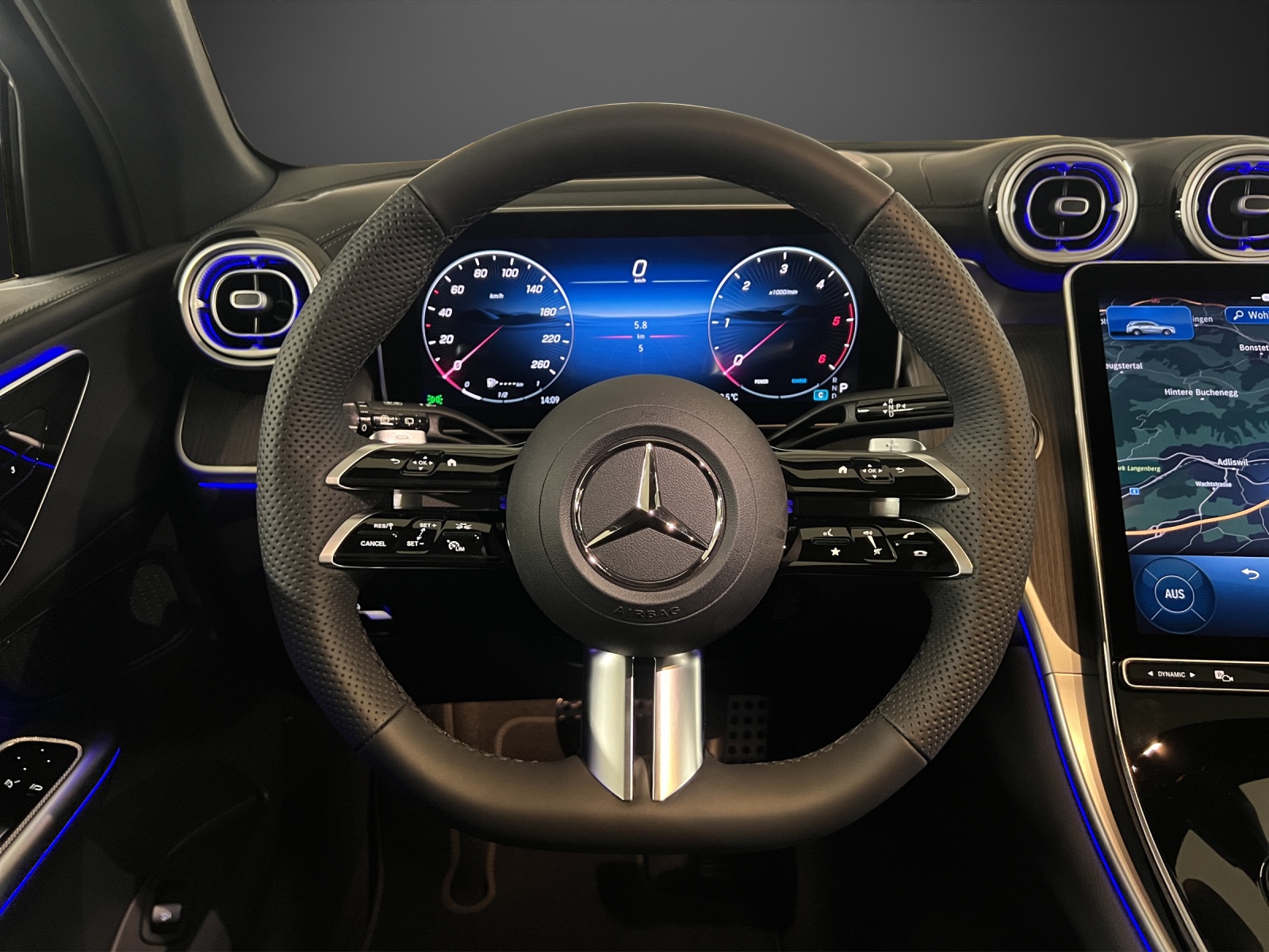 MERCEDES-BENZ GLC 450d 4Matic 9G-Tronic-image-10