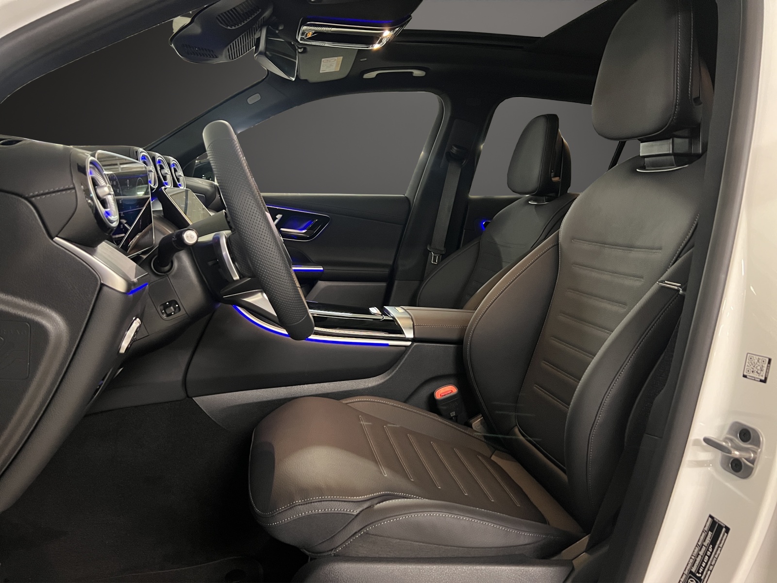 MERCEDES-BENZ GLC 450d 4Matic 9G-Tronic-image-12