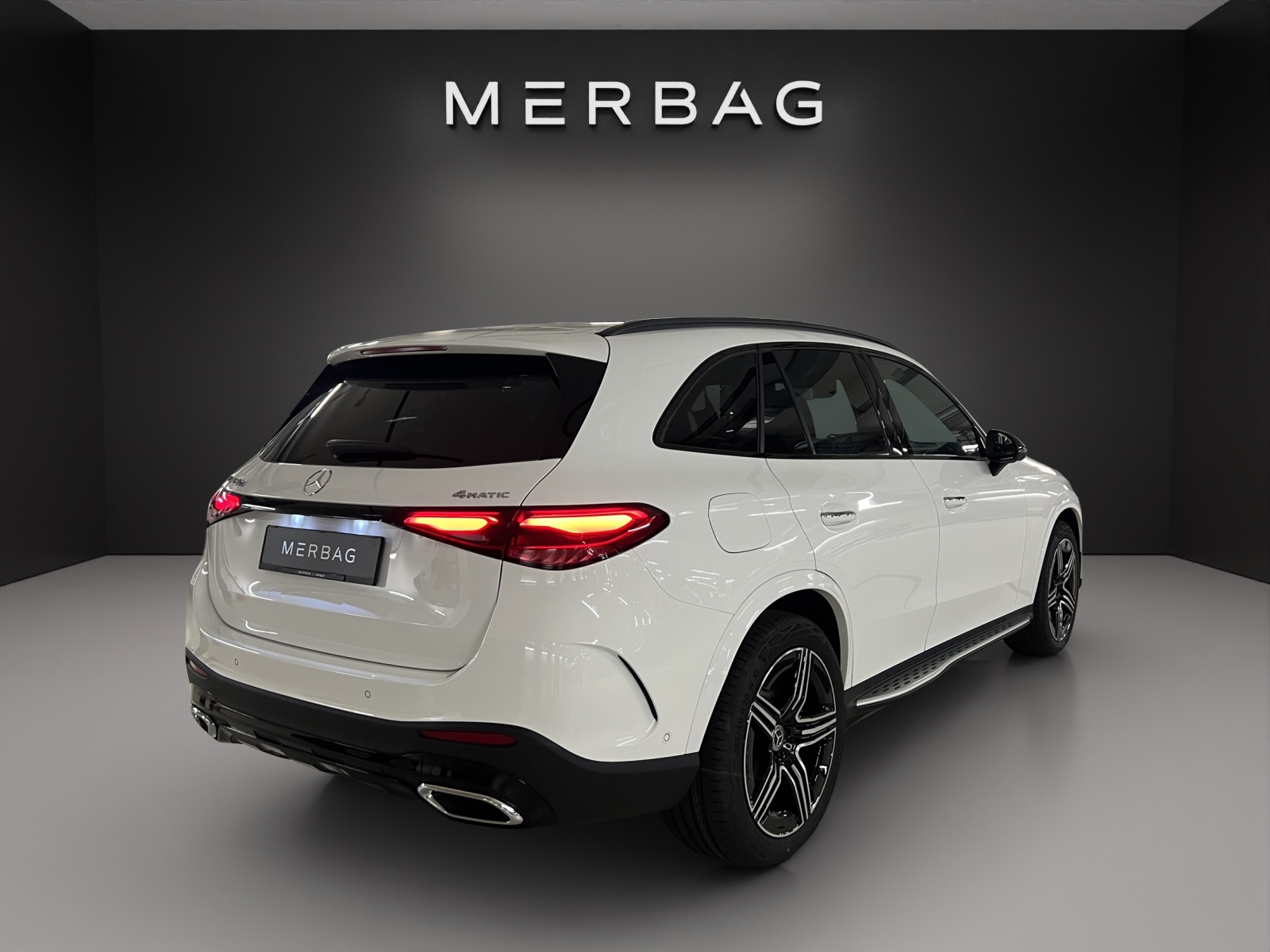 MERCEDES-BENZ GLC 450d 4Matic 9G-Tronic-image-5