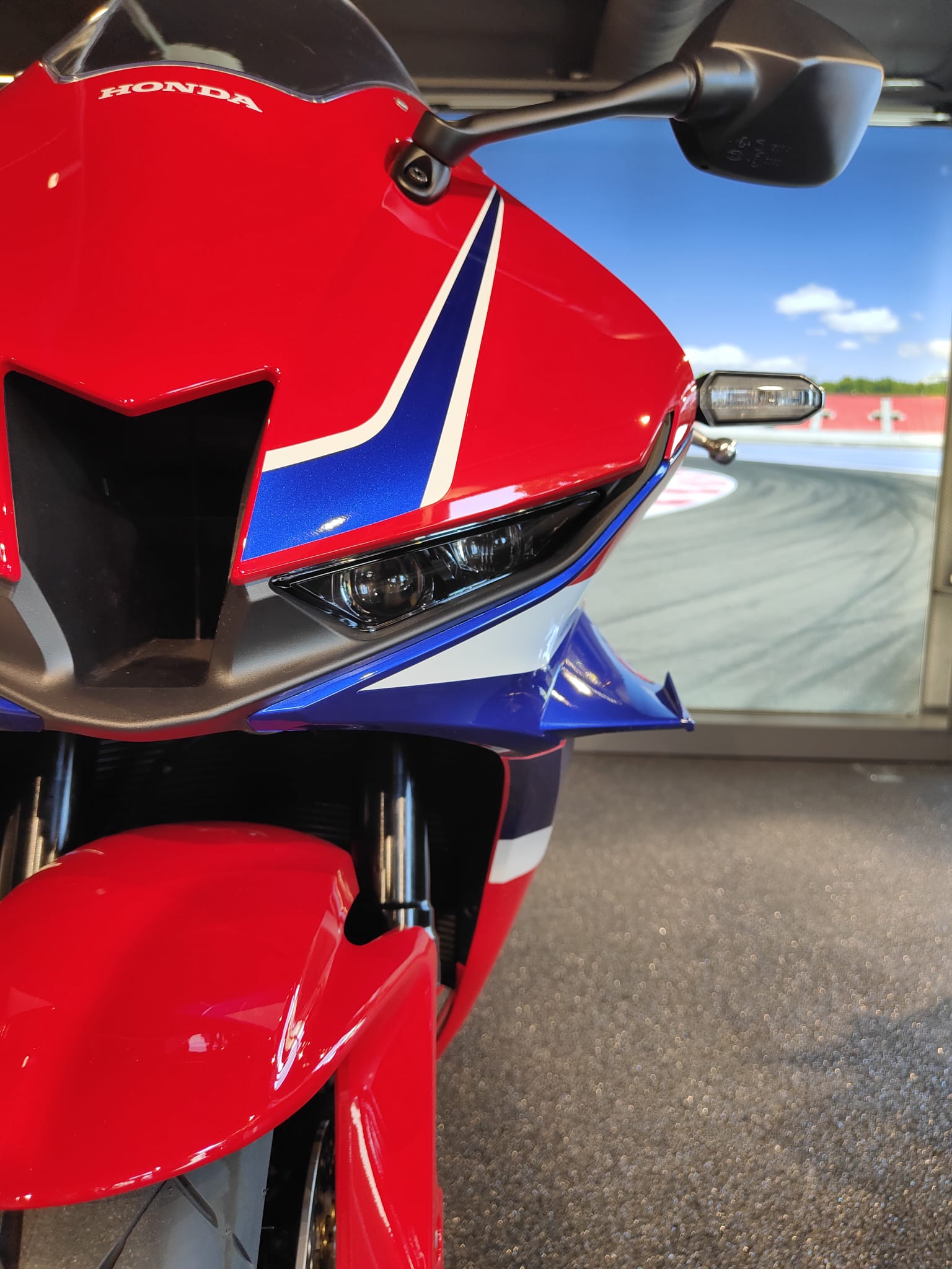 HONDA CBR 600 RR-image-7