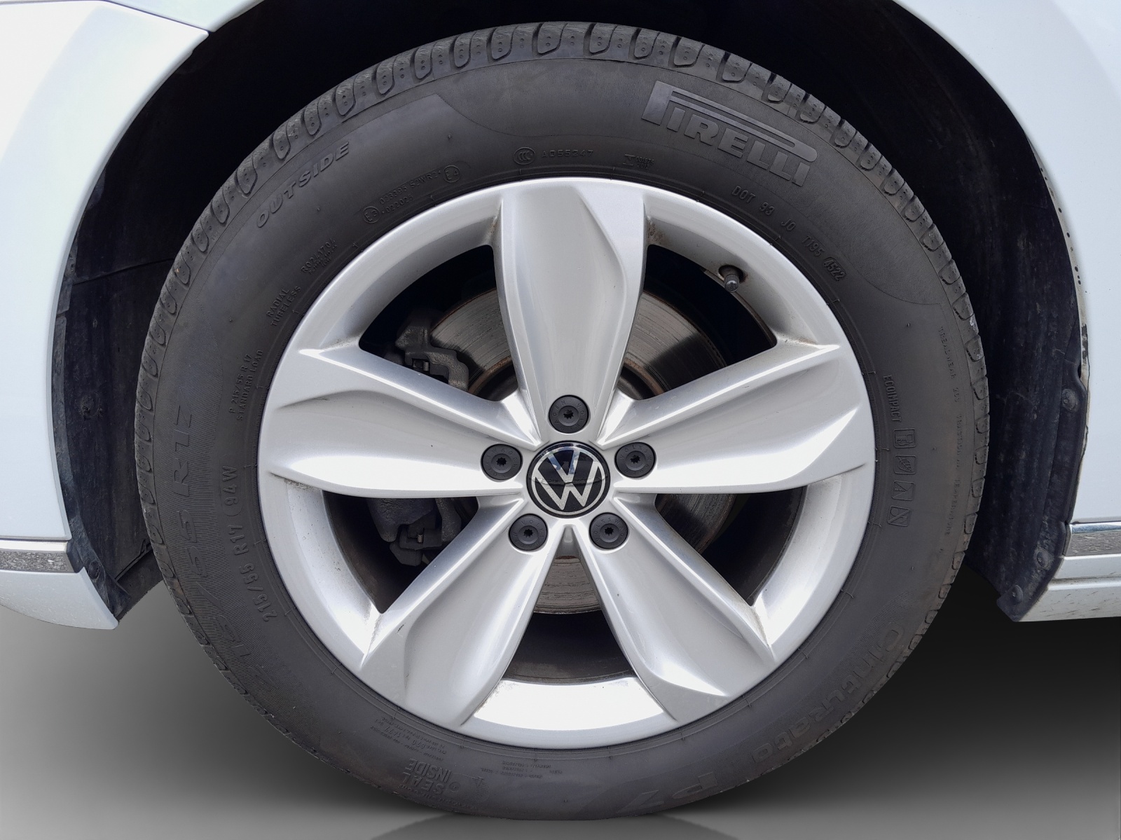 VW Passat 2.0 TDI BMT Elegance 4Motion DSG-image-10