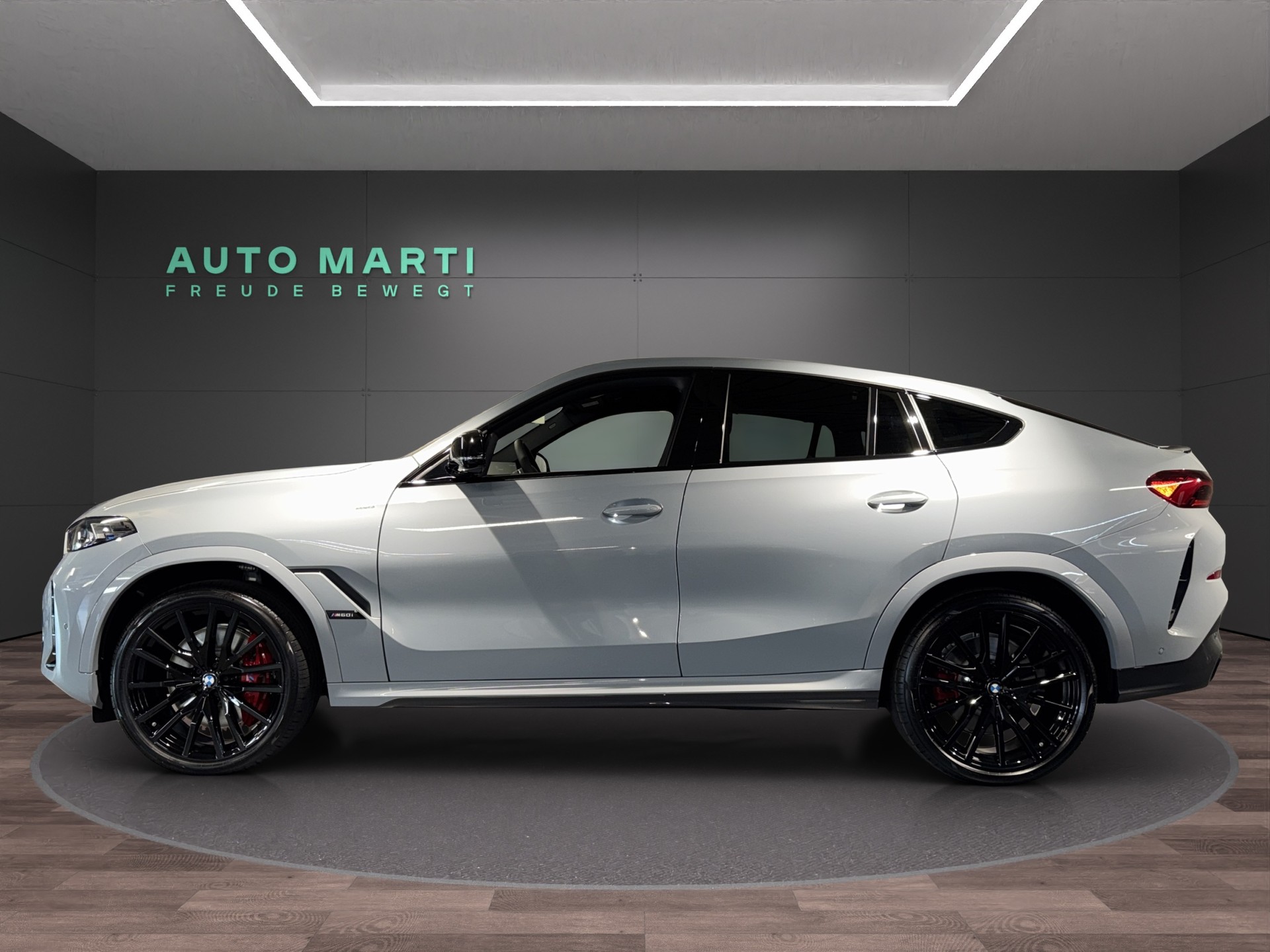 BMW X6 M60i-image-8