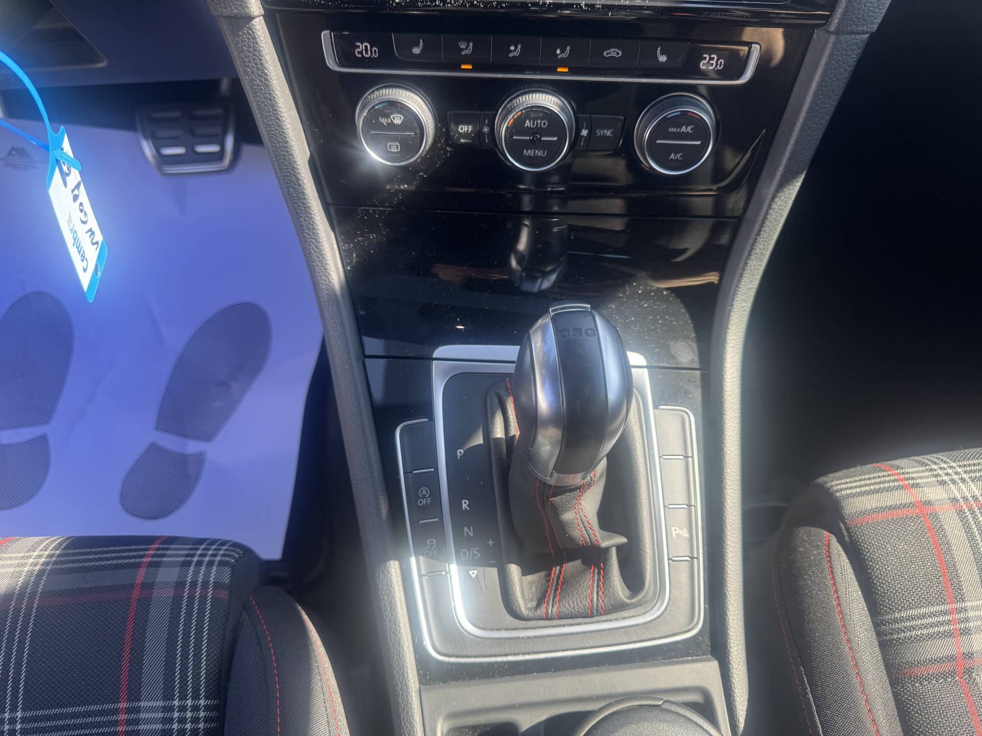 VW Golf VII 2.0 TSI 230 GTI Performance DSG-image-14
