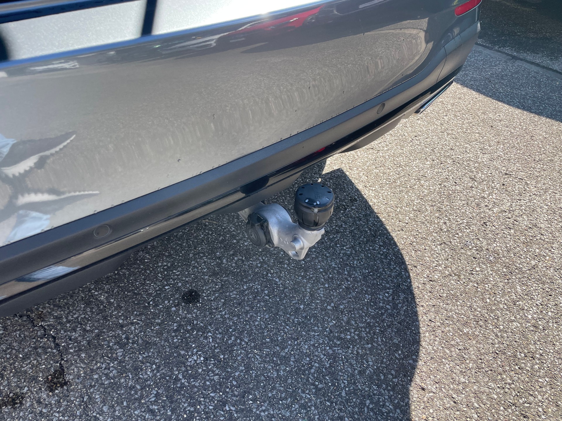 MERCEDES-BENZ GLC 250 d AMG Line 4Matic 9G-Tronic-image-14