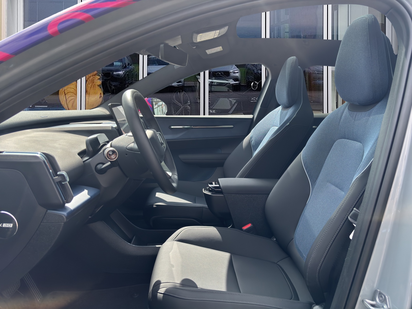 VOLVO EX30 E60 Ultra-image-9