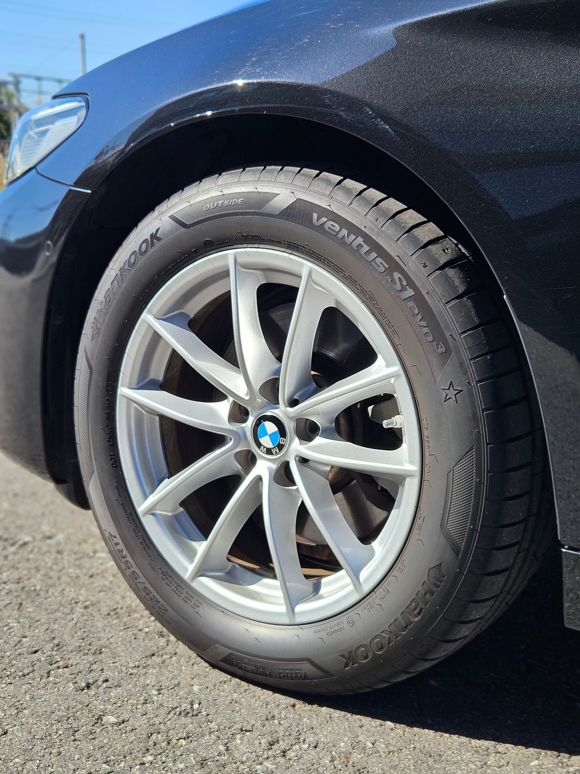BMW 520d xDrive 48V Touring Steptronic-image-5