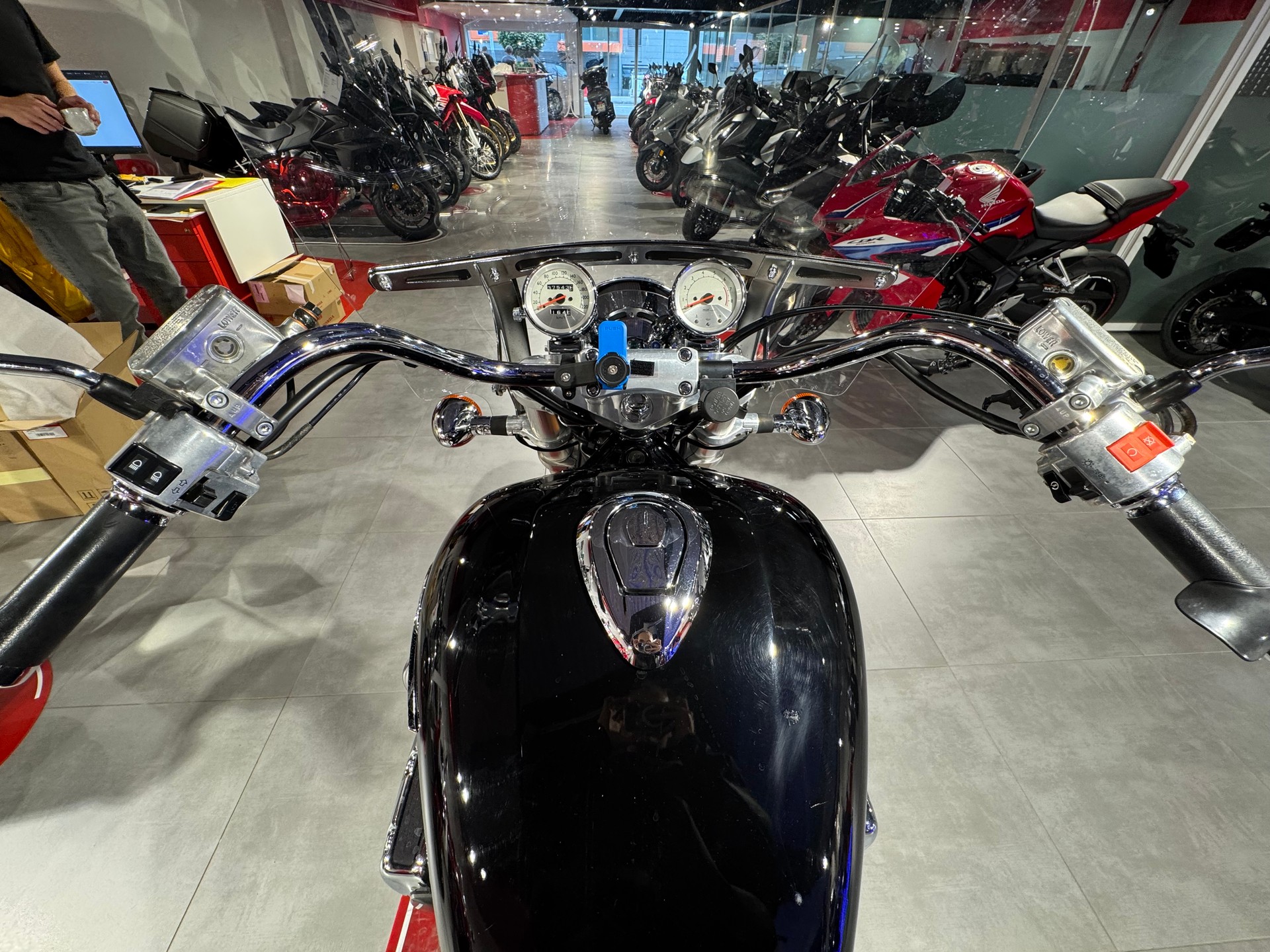 HONDA GL 1500 F6 C Custom-image-7