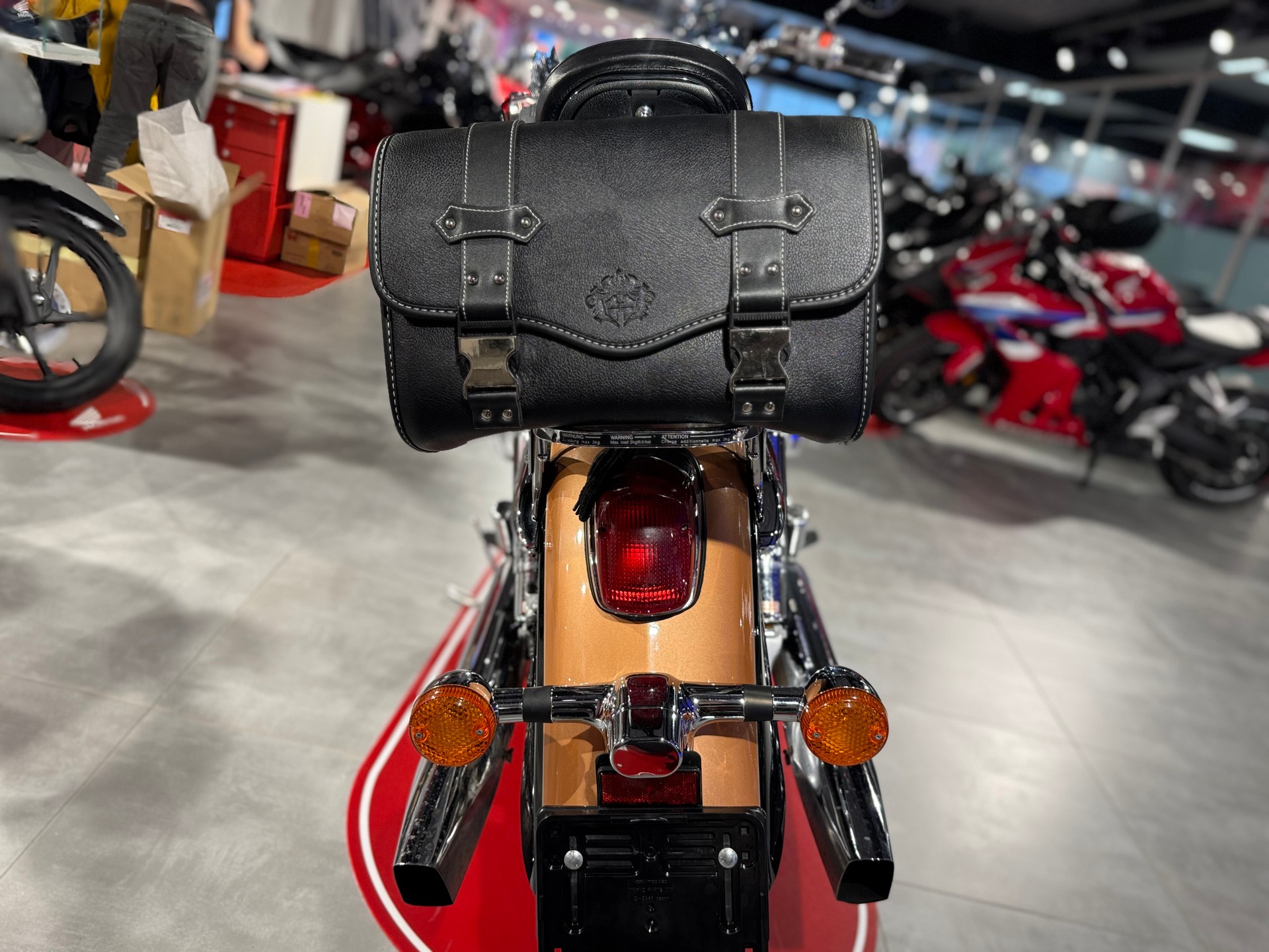 HONDA GL 1500 F6 C Custom-image-6