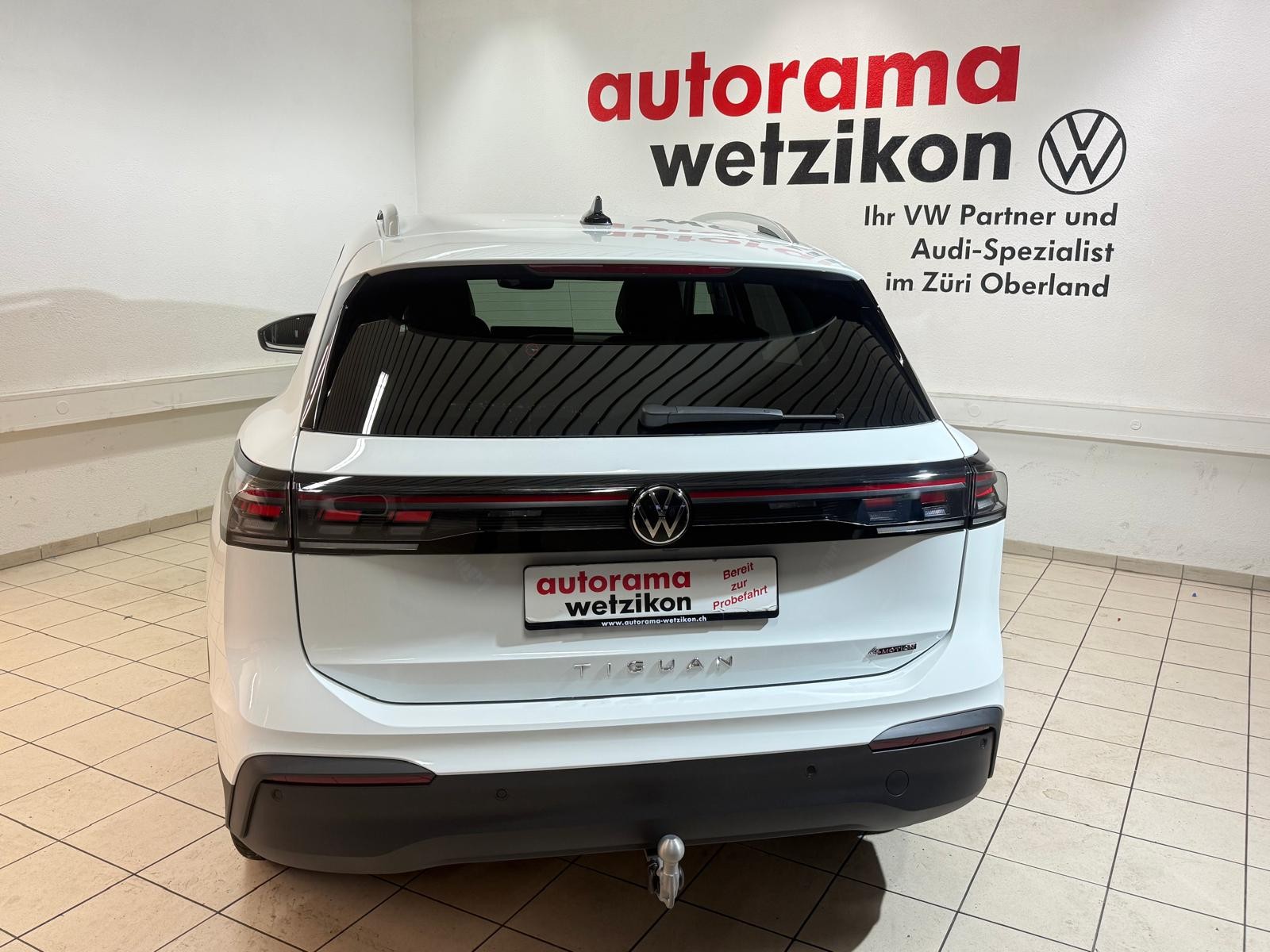 VW Tiguan 2.0 TSI DSG United 4Motion-image-3