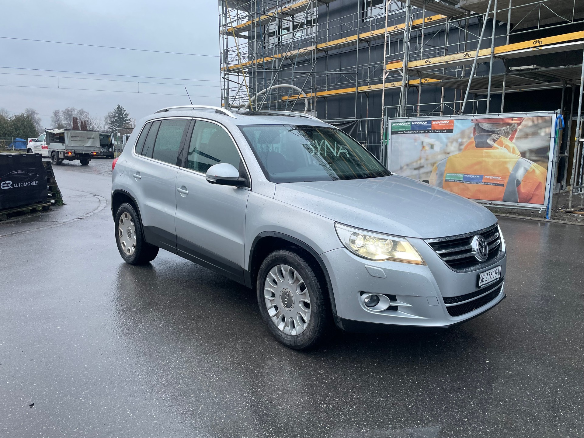 VW Tiguan 2.0 TDI Trend&Fun Tiptronic-image-1