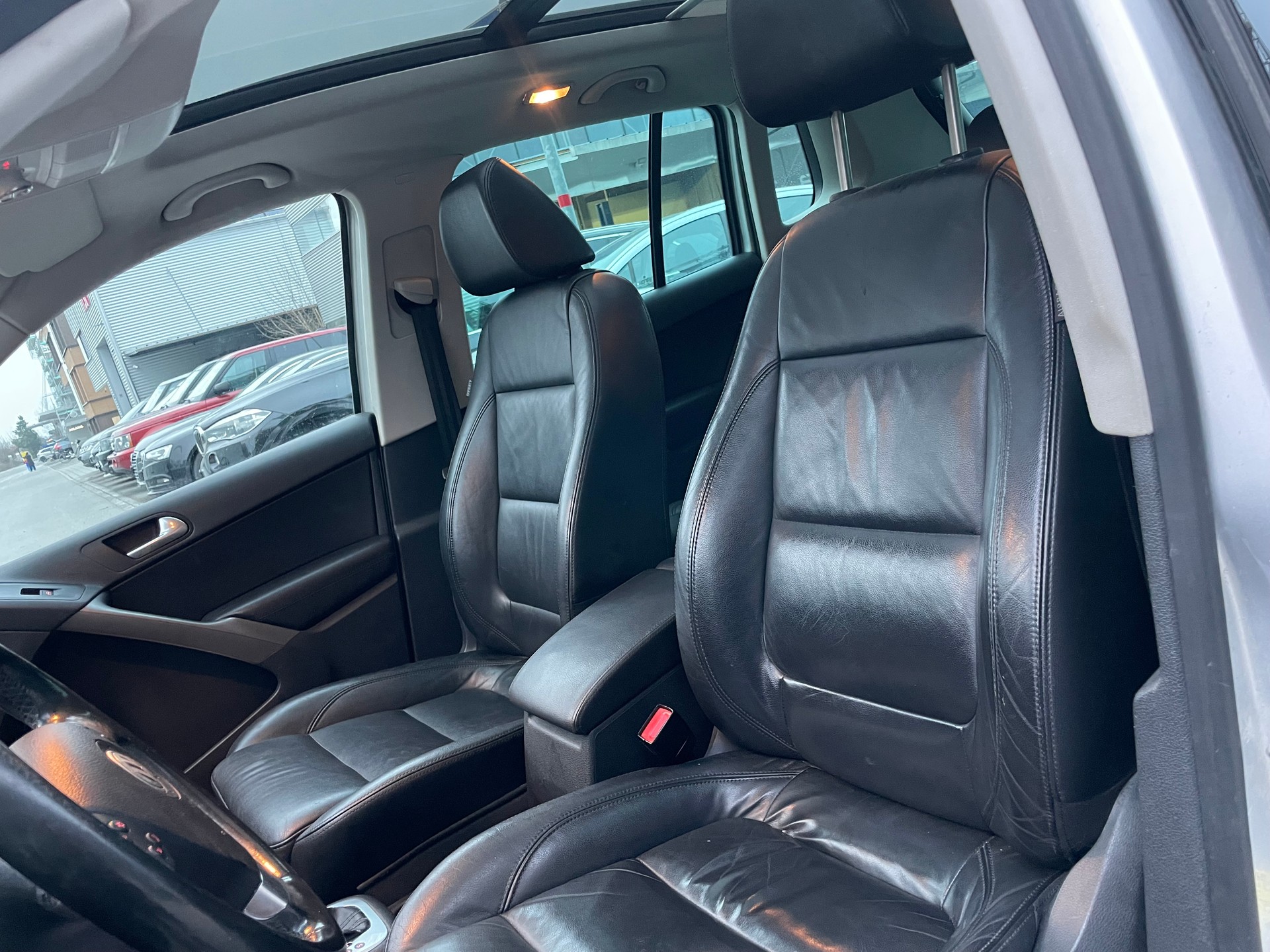 VW Tiguan 2.0 TDI Trend&Fun Tiptronic-image-11