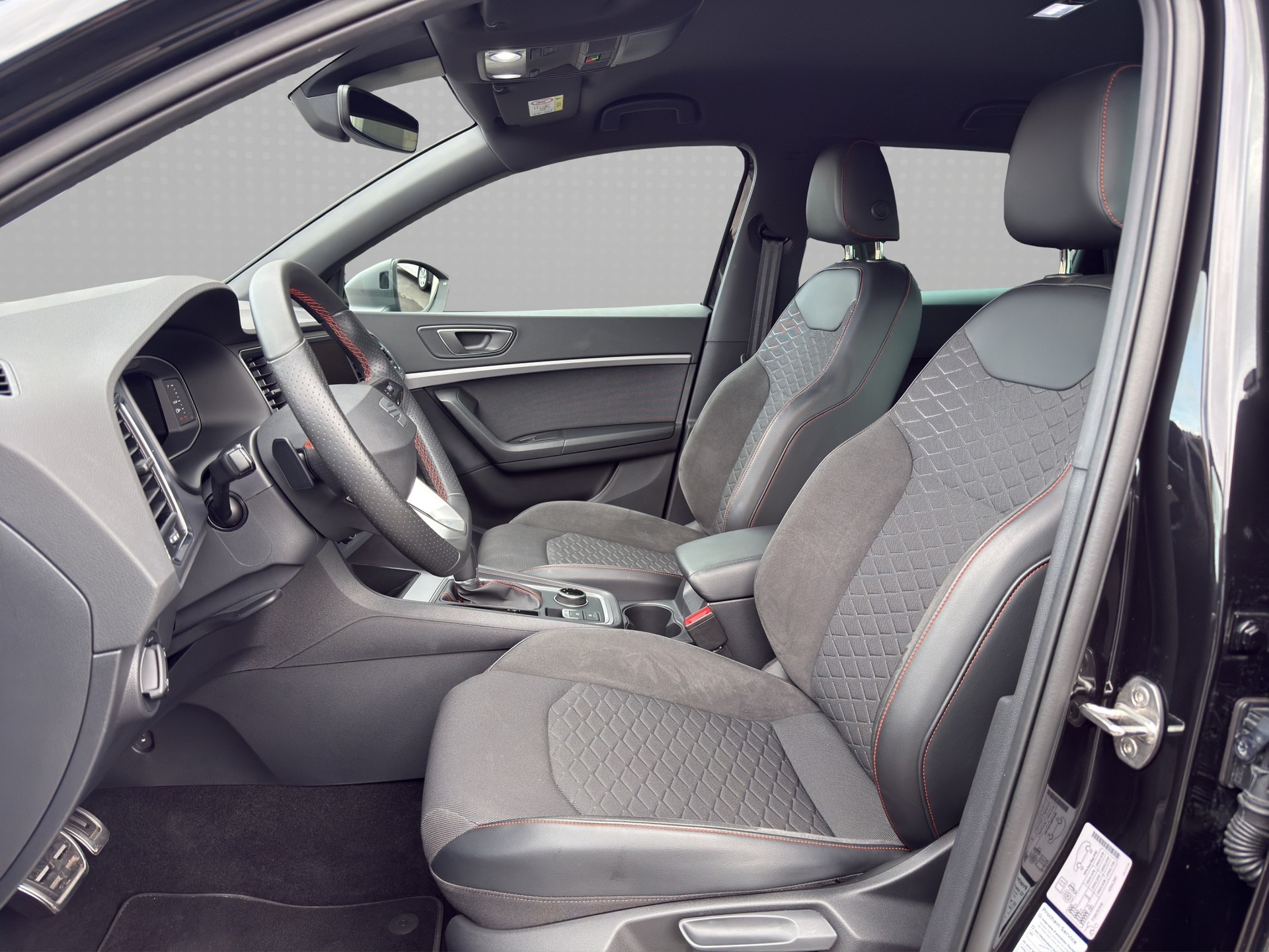 SEAT Ateca 1.5 TSI EVO DSG FR-image-8