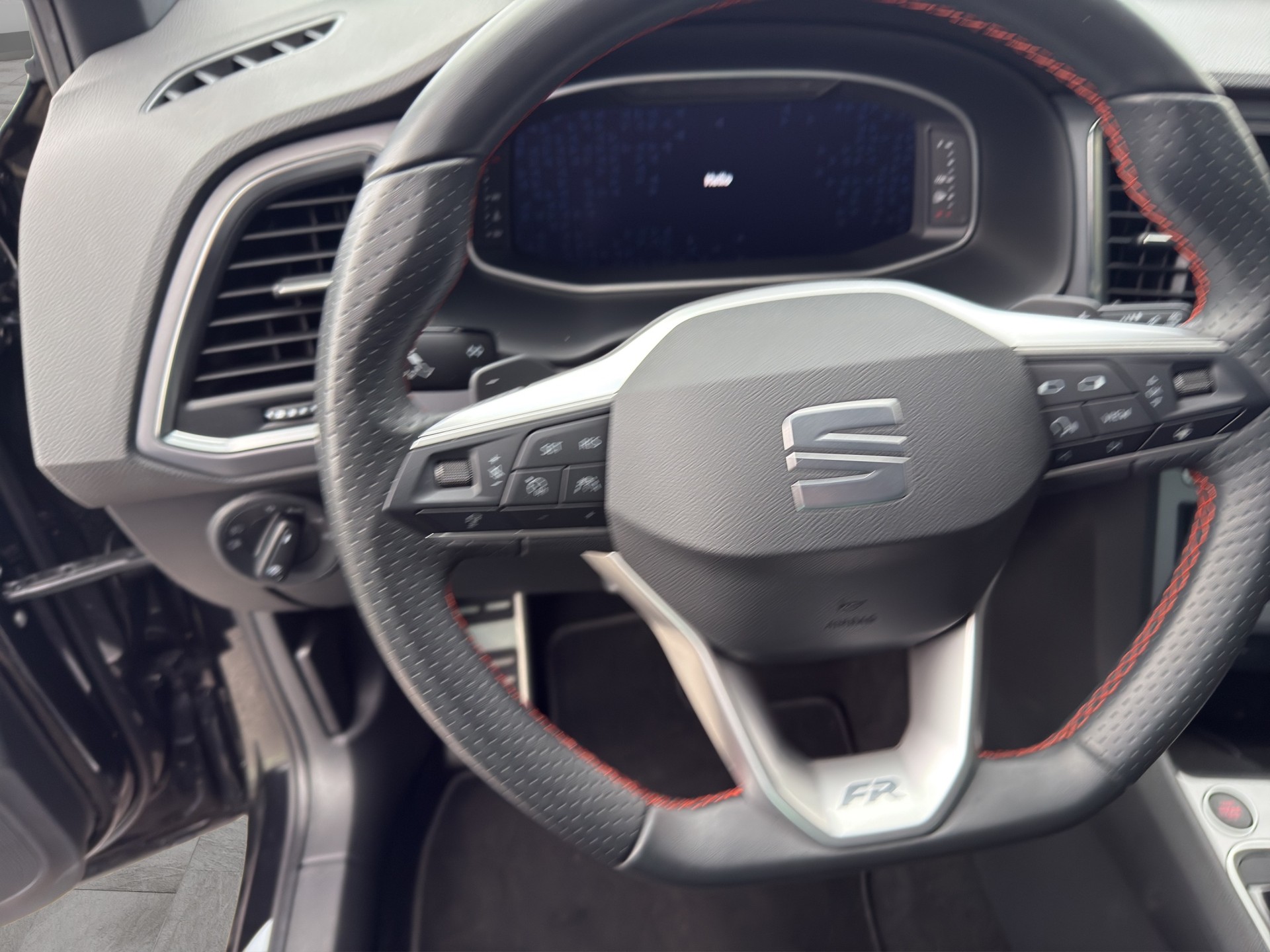 SEAT Ateca 1.5 TSI EVO DSG FR-image-9