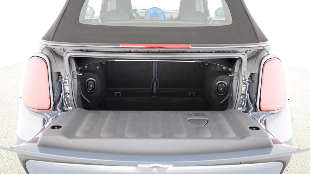 MINI Cooper S Cabrio-image-18