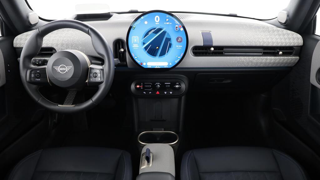 MINI Cooper S Cabrio-image-11