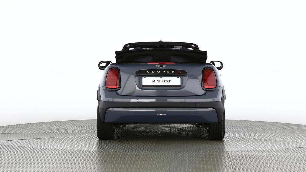 MINI Cooper S Cabrio-image-13